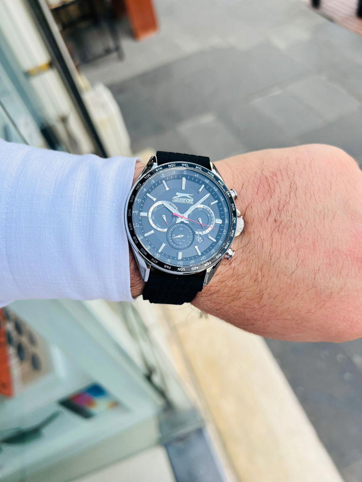 Slazenger SL.09.2179.2.01 Takvimli 44 mm Siyah Silikon Kordon Analog Erkek Kol Saati