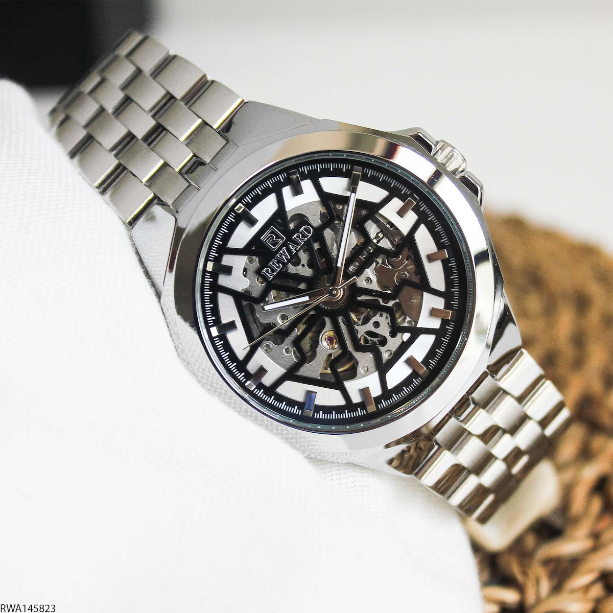 Reward RWA145823 45 mm Çelik Kordon Analog Erkek Kol Saati