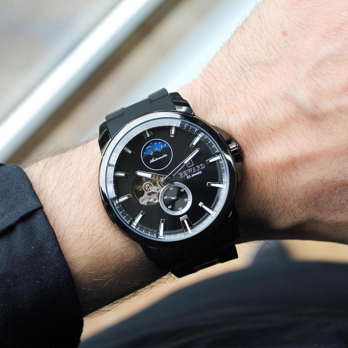 Reward RWA145193 48 mm Siyah Silikon Kordon Analog Erkek Kol Saati