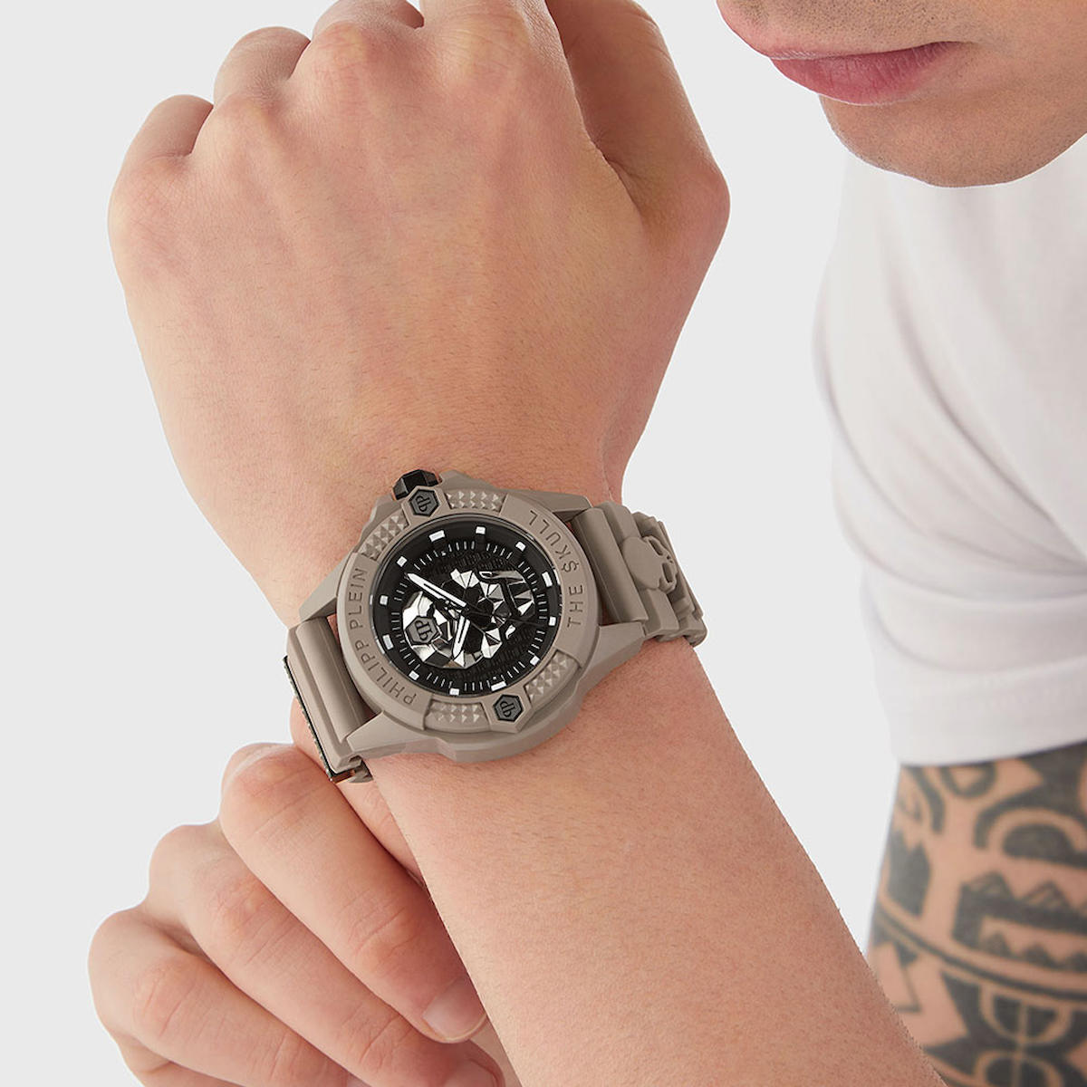 Philipp Plein PWUBA0323 Füme Silikon Kordon Analog Erkek Kol Saati