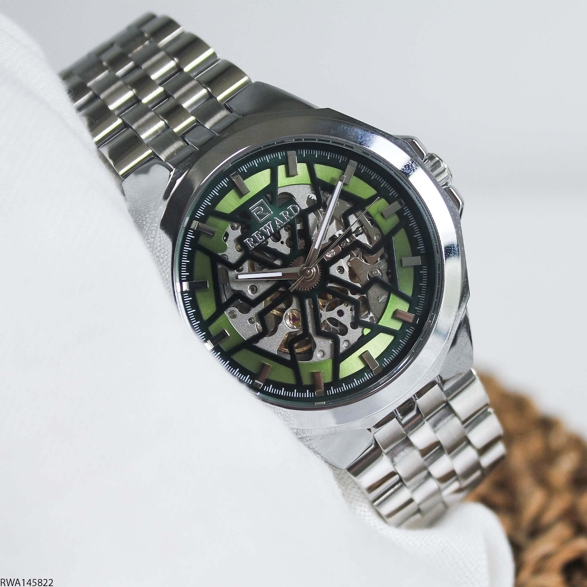 Reward RWA145822 45 mm Çelik Kordon Analog Erkek Kol Saati