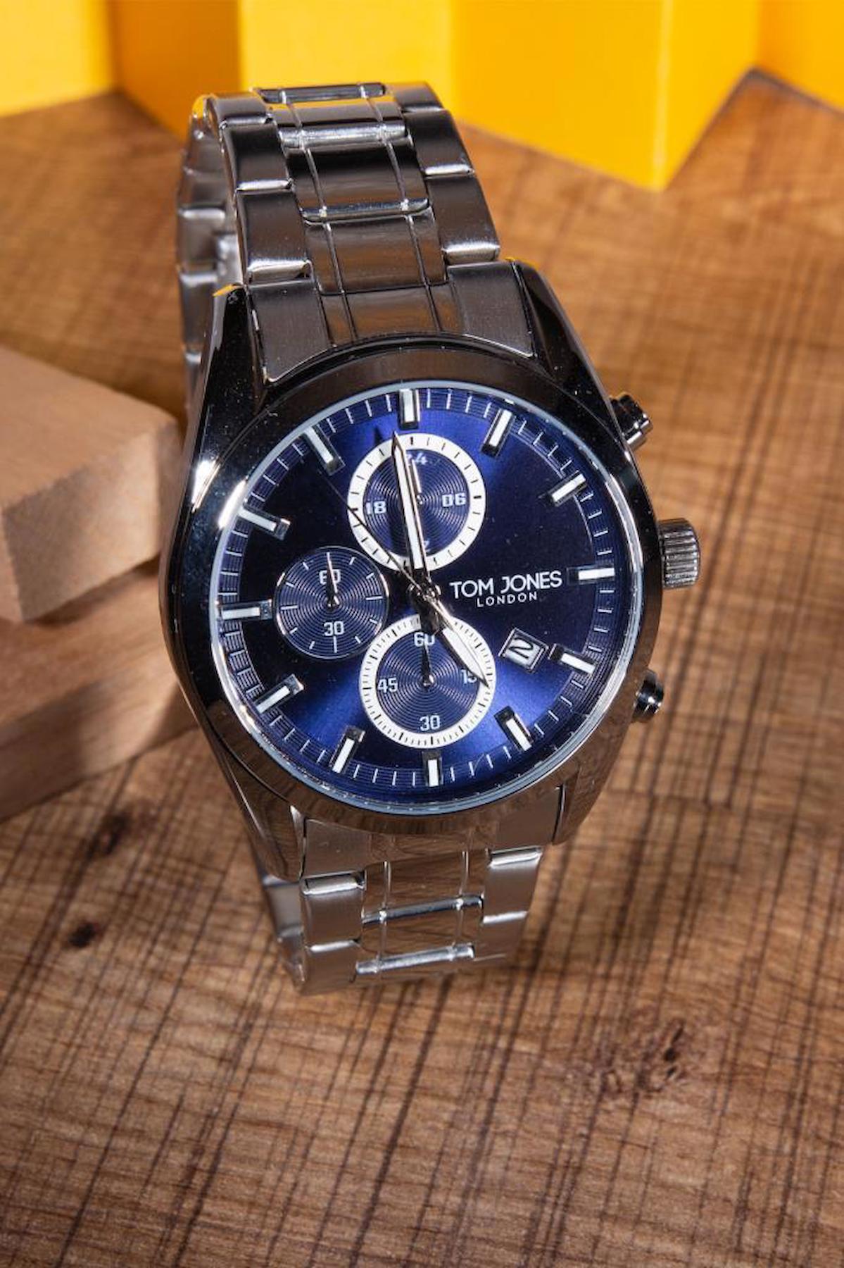 Tom Jones 143602 Takvimli 44 mm Siyah Metal Kordon Analog Erkek Kol Saati