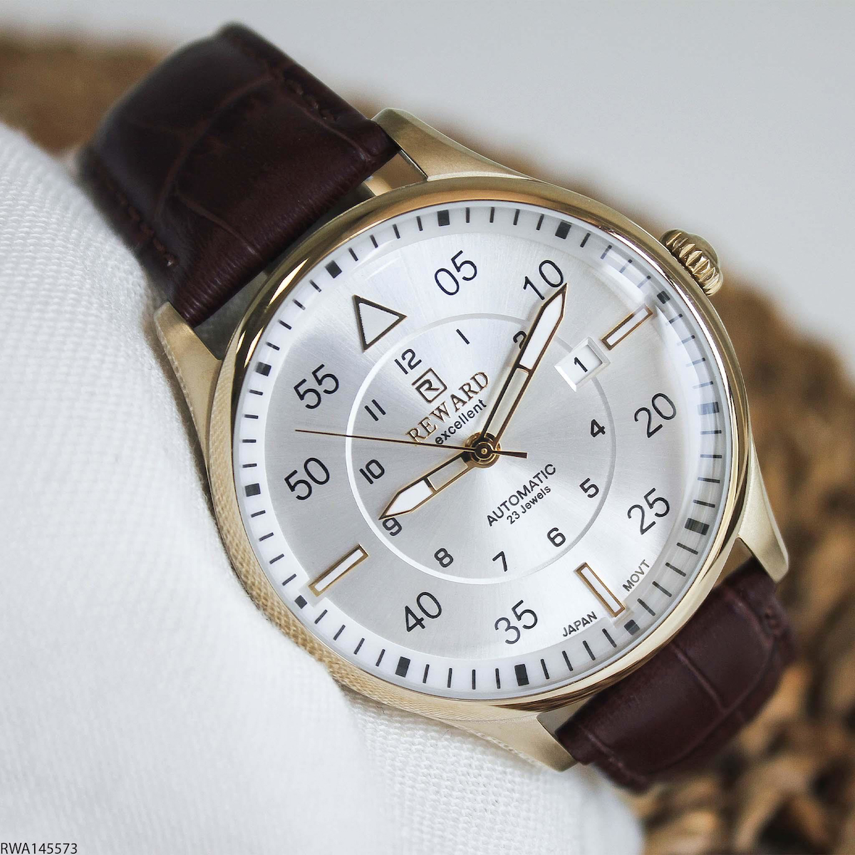 Reward RWA145573 Takvimli 44 mm Kahverengi Deri Kordon Analog Erkek Kol Saati