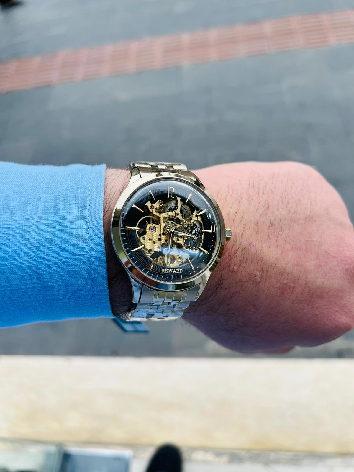 Reward RPT469-13 44 mm Metal Kordon Analog Erkek Kol Saati