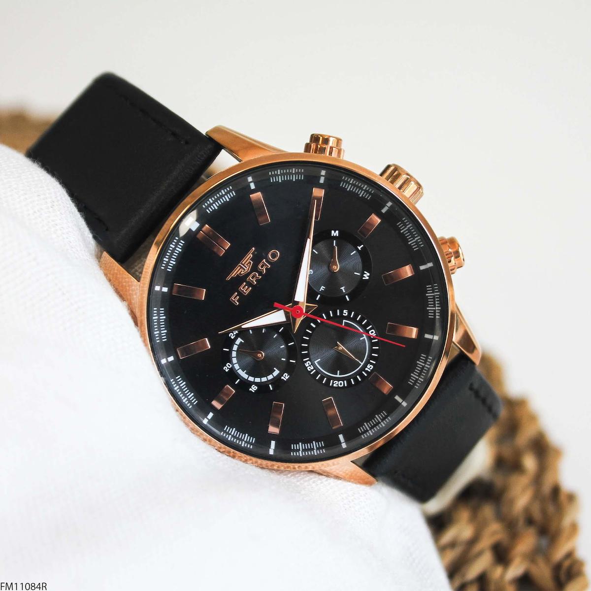 Ferro FM11084R Takvimli 45 mm Siyah Deri Kordon Analog Erkek Kol Saati