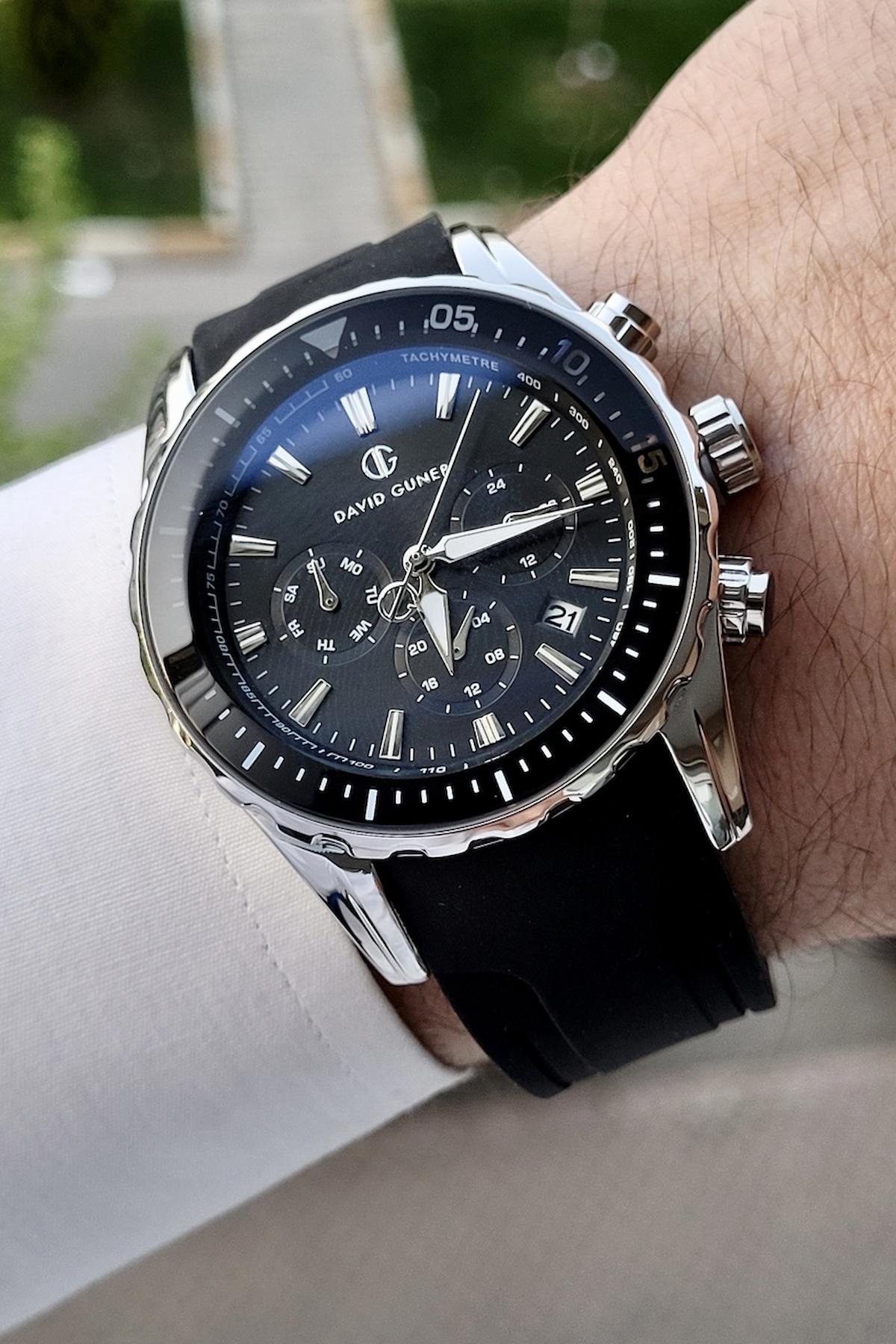 David Guner DGISTE32 Takvimli 42 mm Siyah Silikon Kordon Analog Erkek Kol Saati