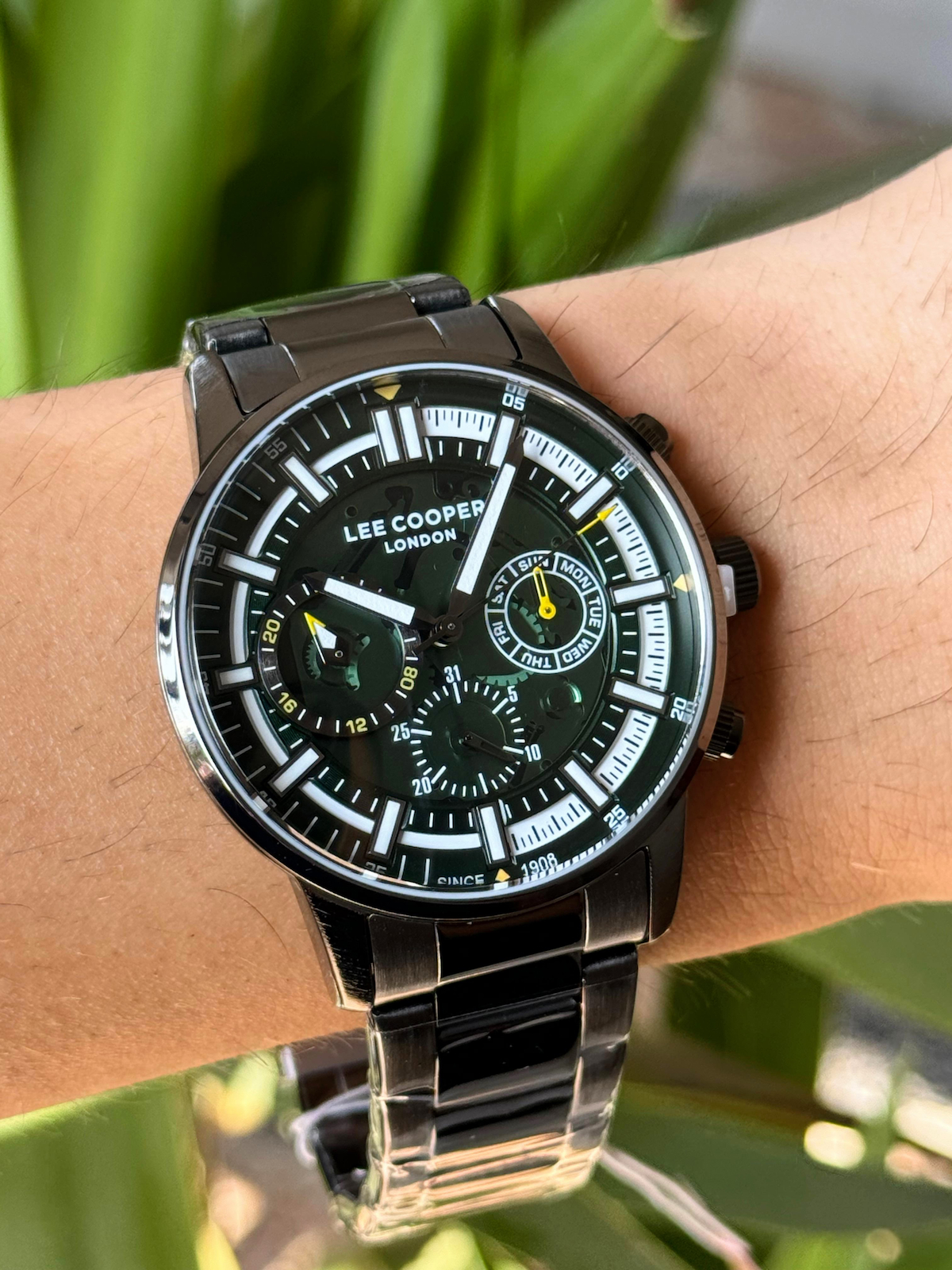 Lee Cooper LC.FT.1.109 Takvimli 44 mm Siyah Çelik Kordon Analog Erkek Kol Saati
