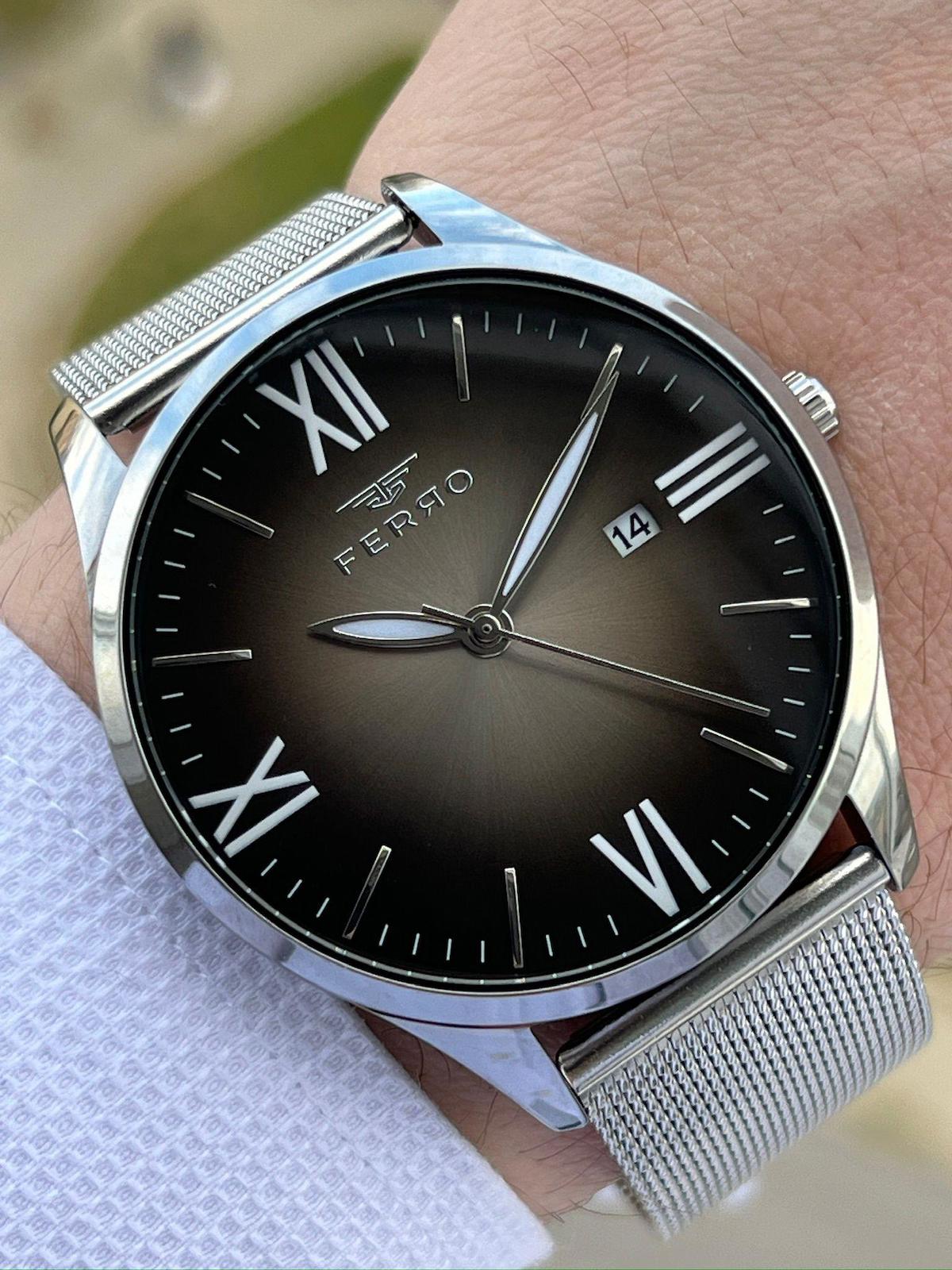 Ferro EF11212-A2 Su Geçirmez Takvimli 44 mm Çelik Kordon Analog Erkek Kol Saati