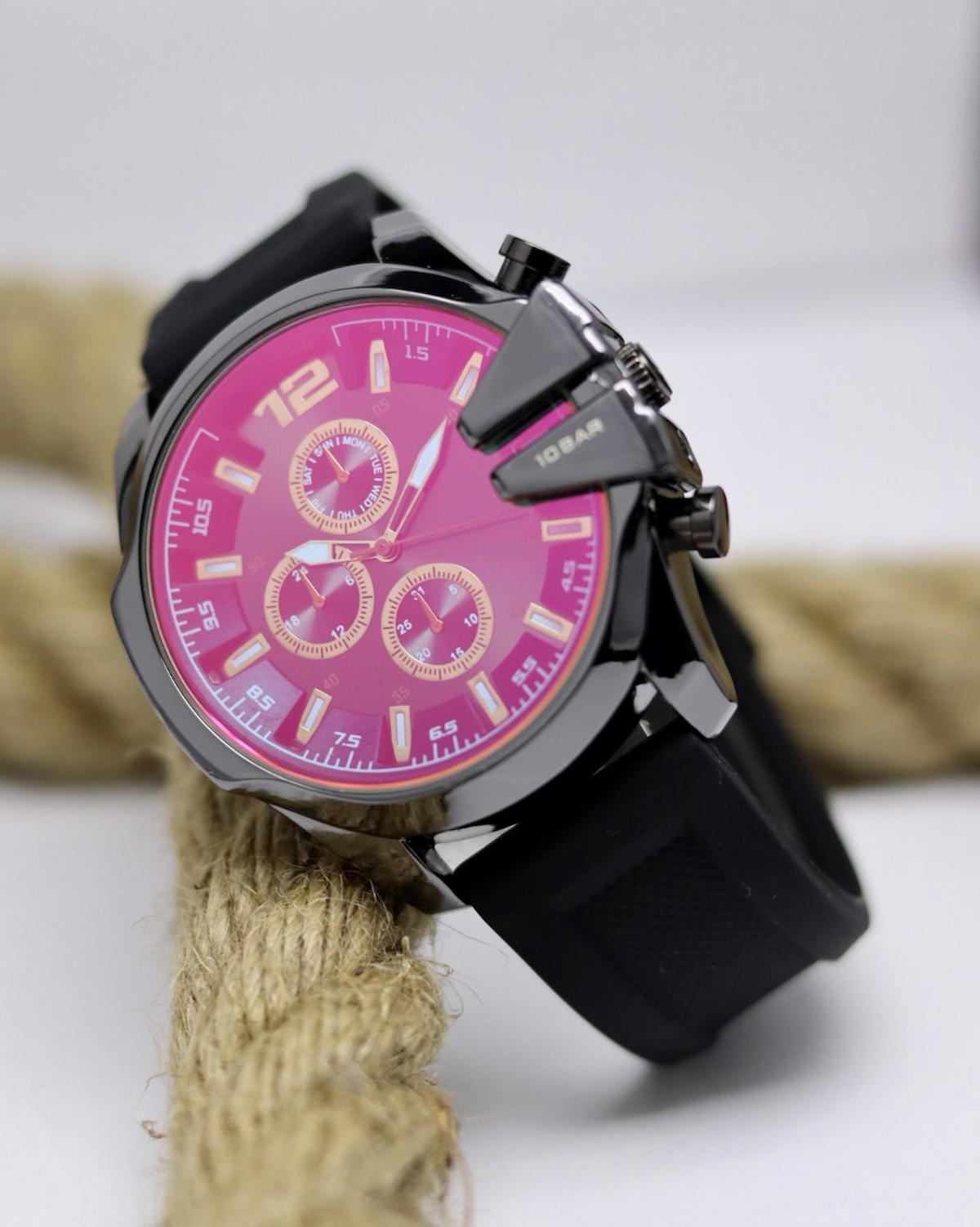 Şahmat MAT-243 Takvimli 44 mm Siyah Deri Kordon Analog Erkek Kol Saati