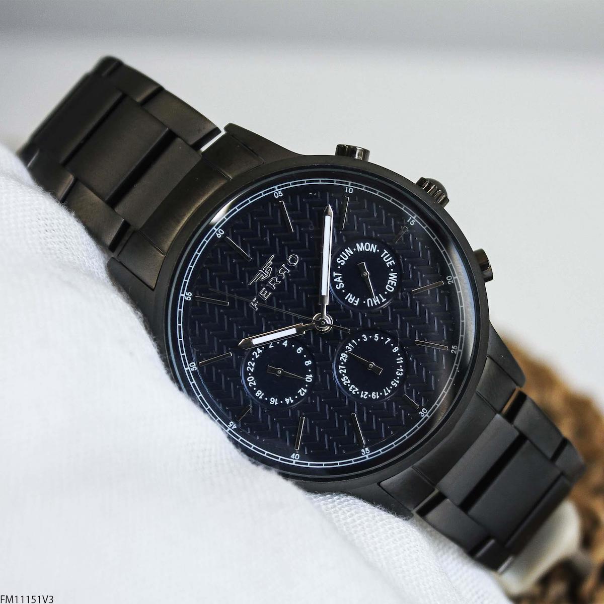 Ferro F11151V3 Takvimli 44 mm Siyah Çelik Kordon Analog Erkek Kol Saati