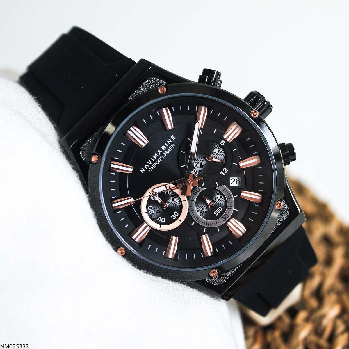 Navimarine NM025333 Takvimli 45 mm Siyah Silikon Kordon Analog Erkek Kol Saati