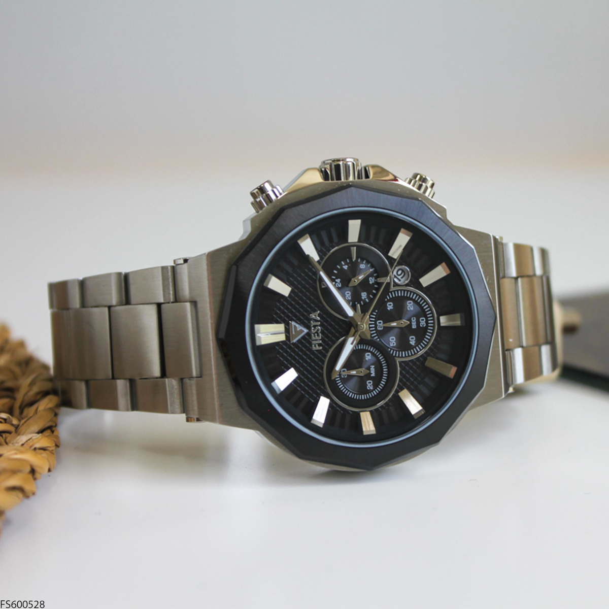 Fiesta FS600528 Takvimli 48 mm Çelik Kordon Analog Erkek Kol Saati