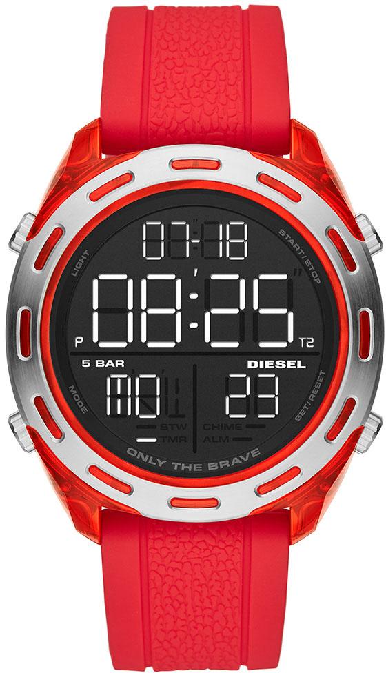 Diesel DZ1900 Takvimli 42 mm Kırmızı Metal Kordon Analog Erkek Kol Saati