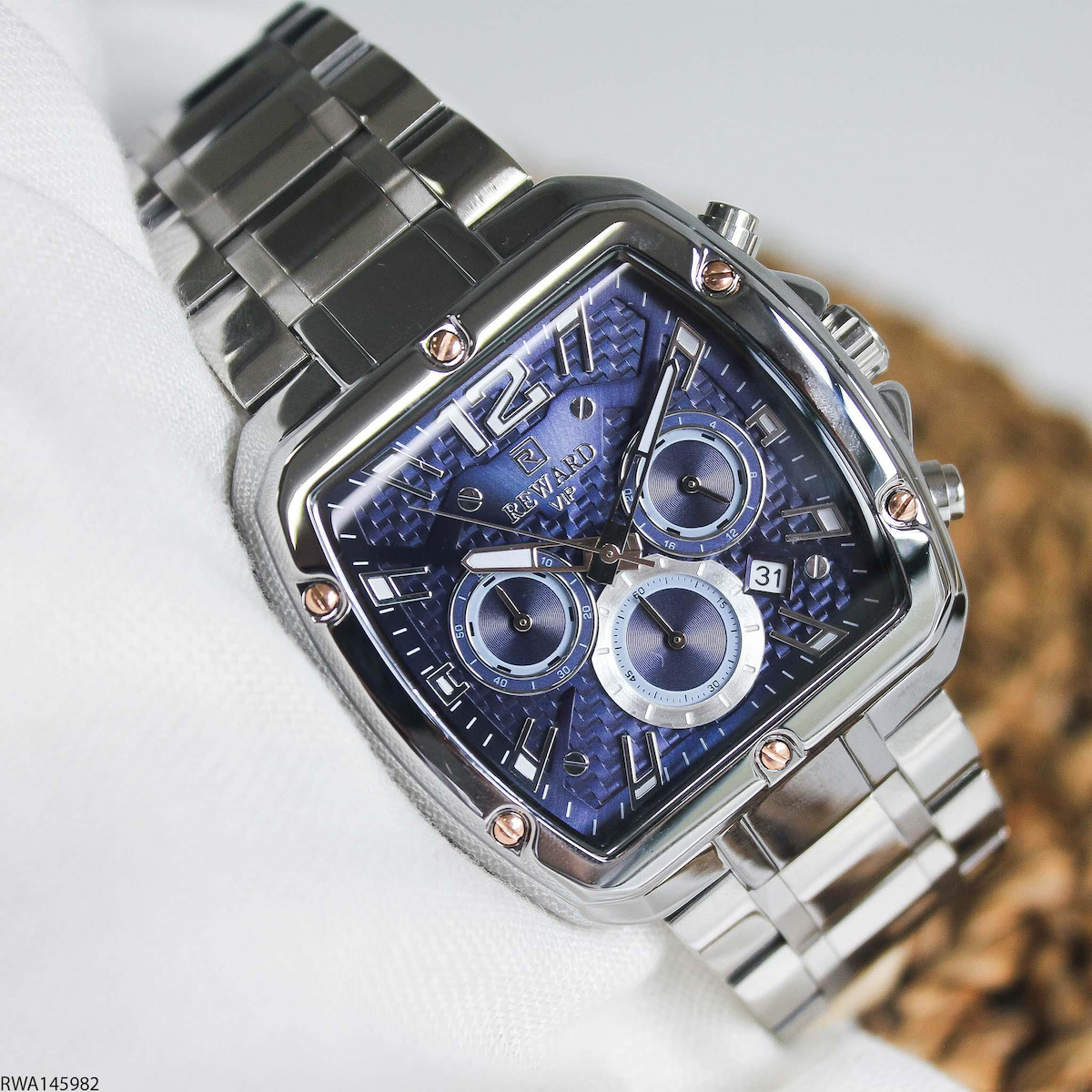 Reward RWA145982 Takvimli 43 mm Çelik Kordon Analog Erkek Kol Saati