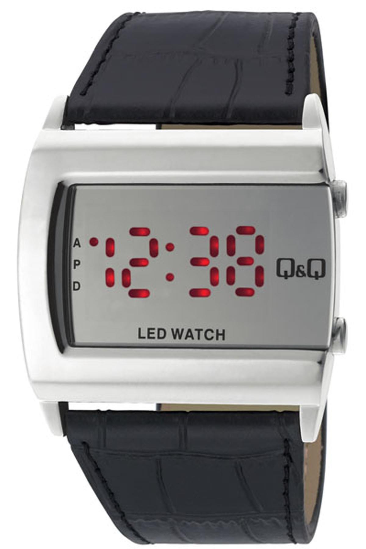 Q&Q 3G943 43 mm Siyah Deri Kordon Analog Erkek Kol Saati