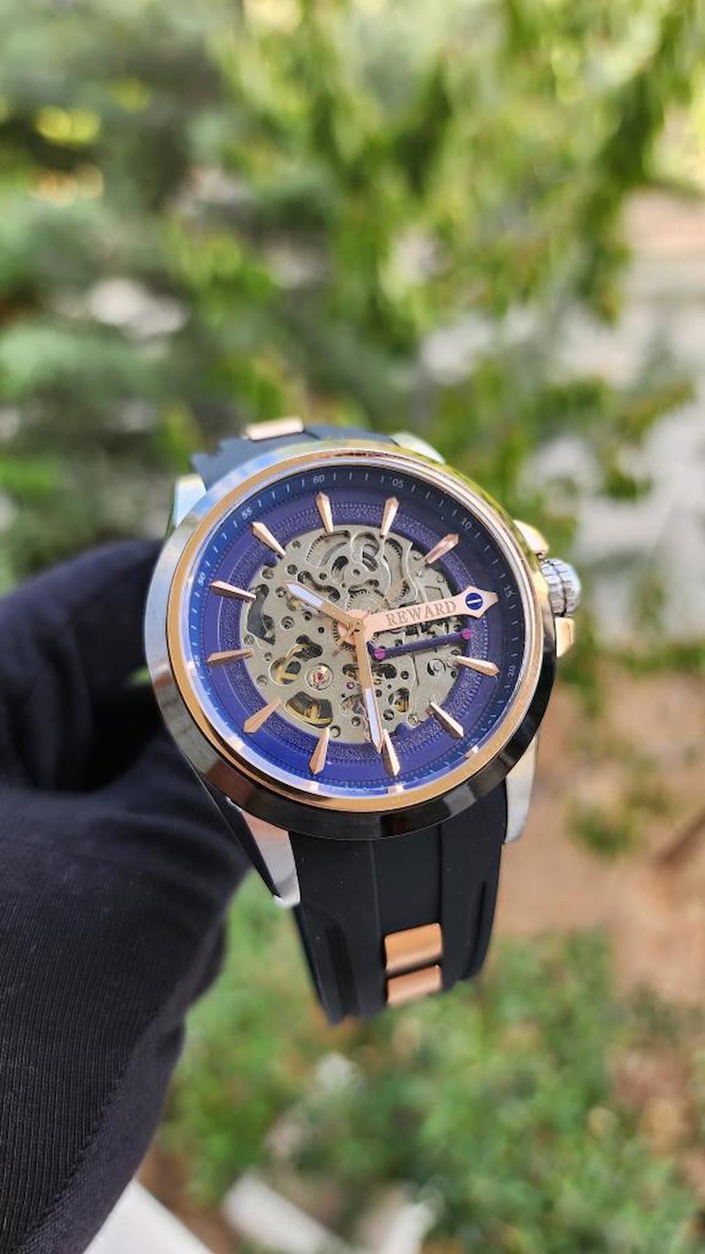 Reward A1445-98 45 mm Rose Gold-Siyah Silikon Kordon Analog Erkek Kol Saati