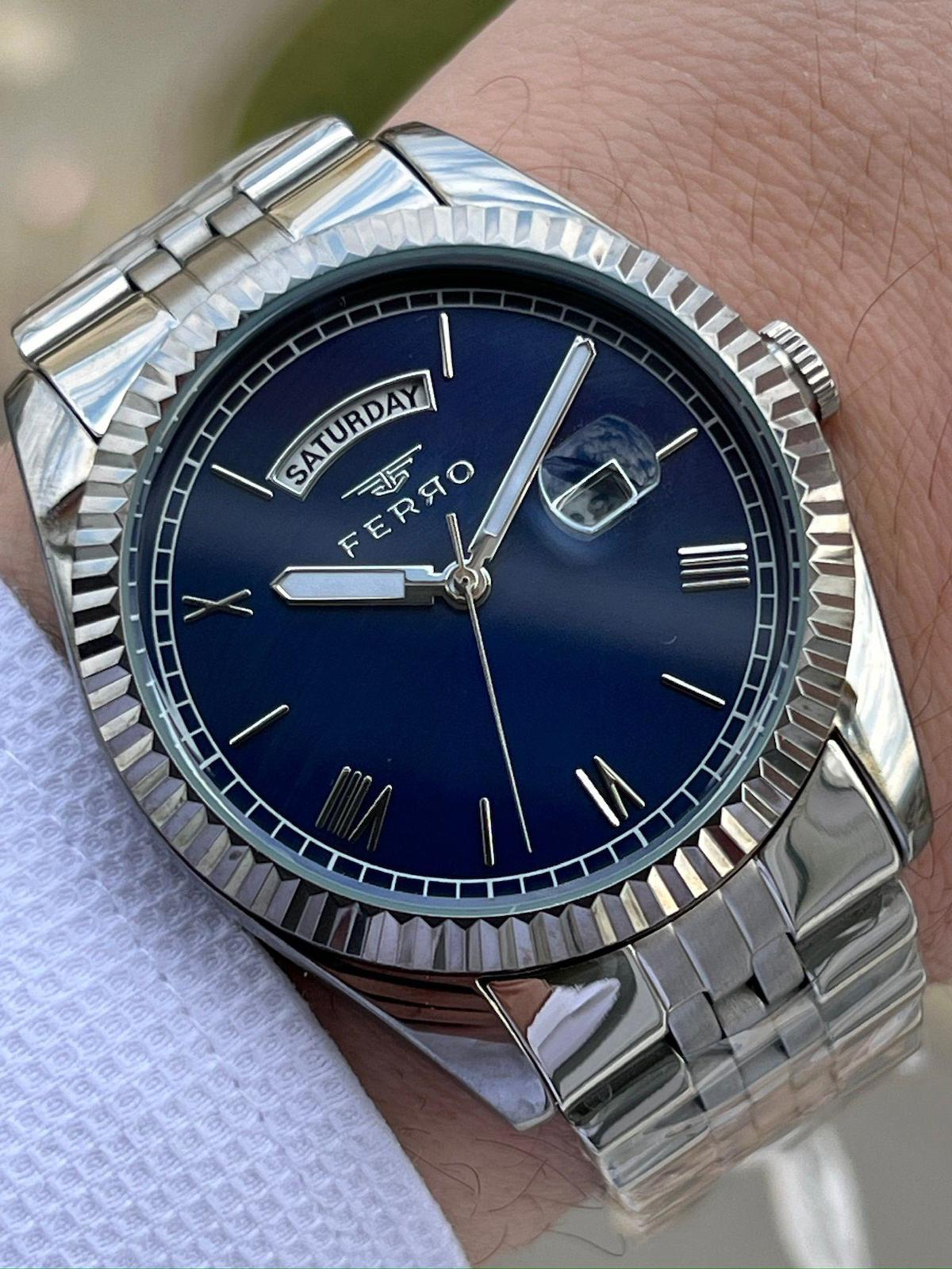 Ferro EFM11130-A3 Su Geçirmez Takvimli 44 mm Çelik Kordon Analog Erkek Kol Saati