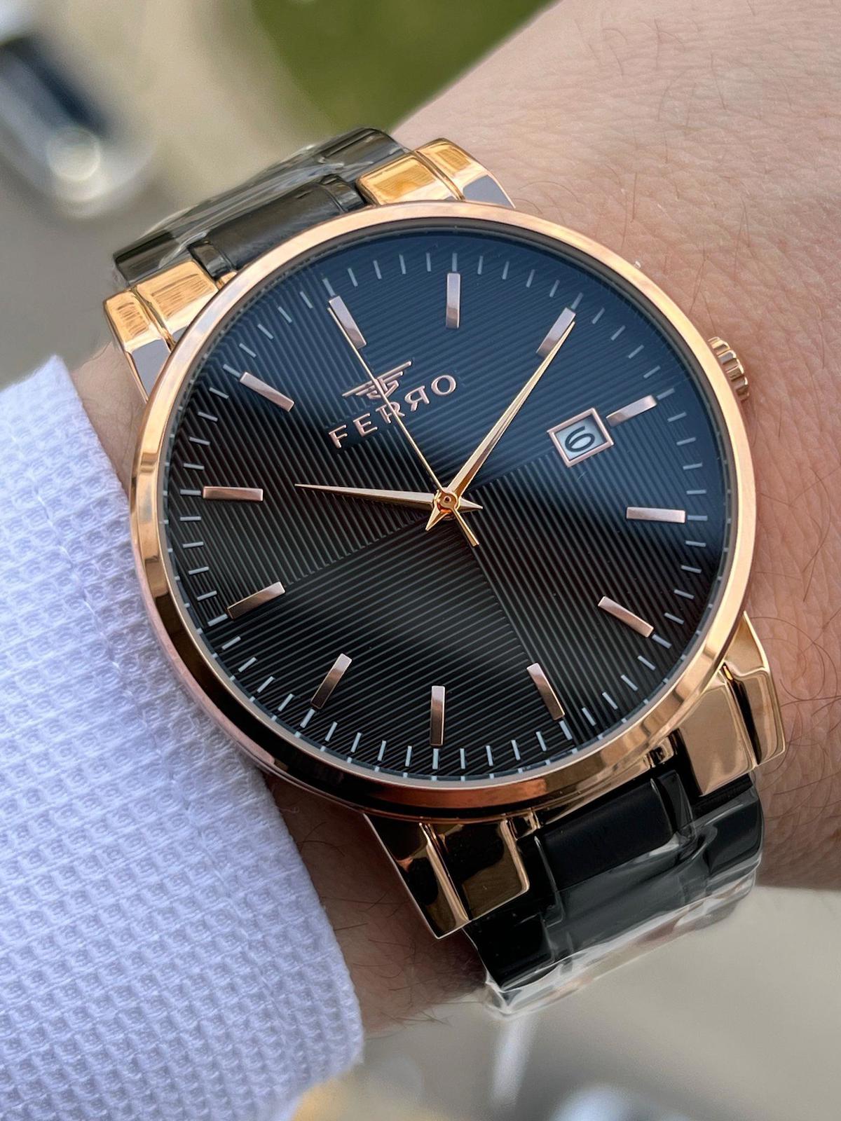 Ferro XF0018 Su Geçirmez Takvimli 50 mm Altın-Siyah Çelik Kordon Analog Erkek Kol Saati
