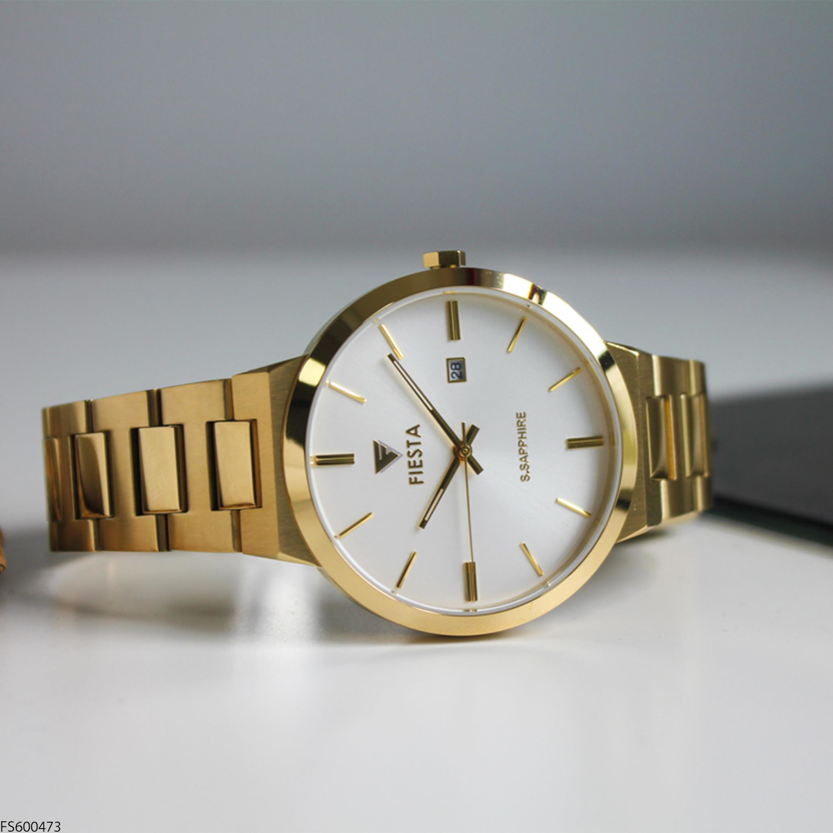 Fiesta FS600473 Takvimli 42 mm Altın Çelik Kordon Analog Erkek Kol Saati