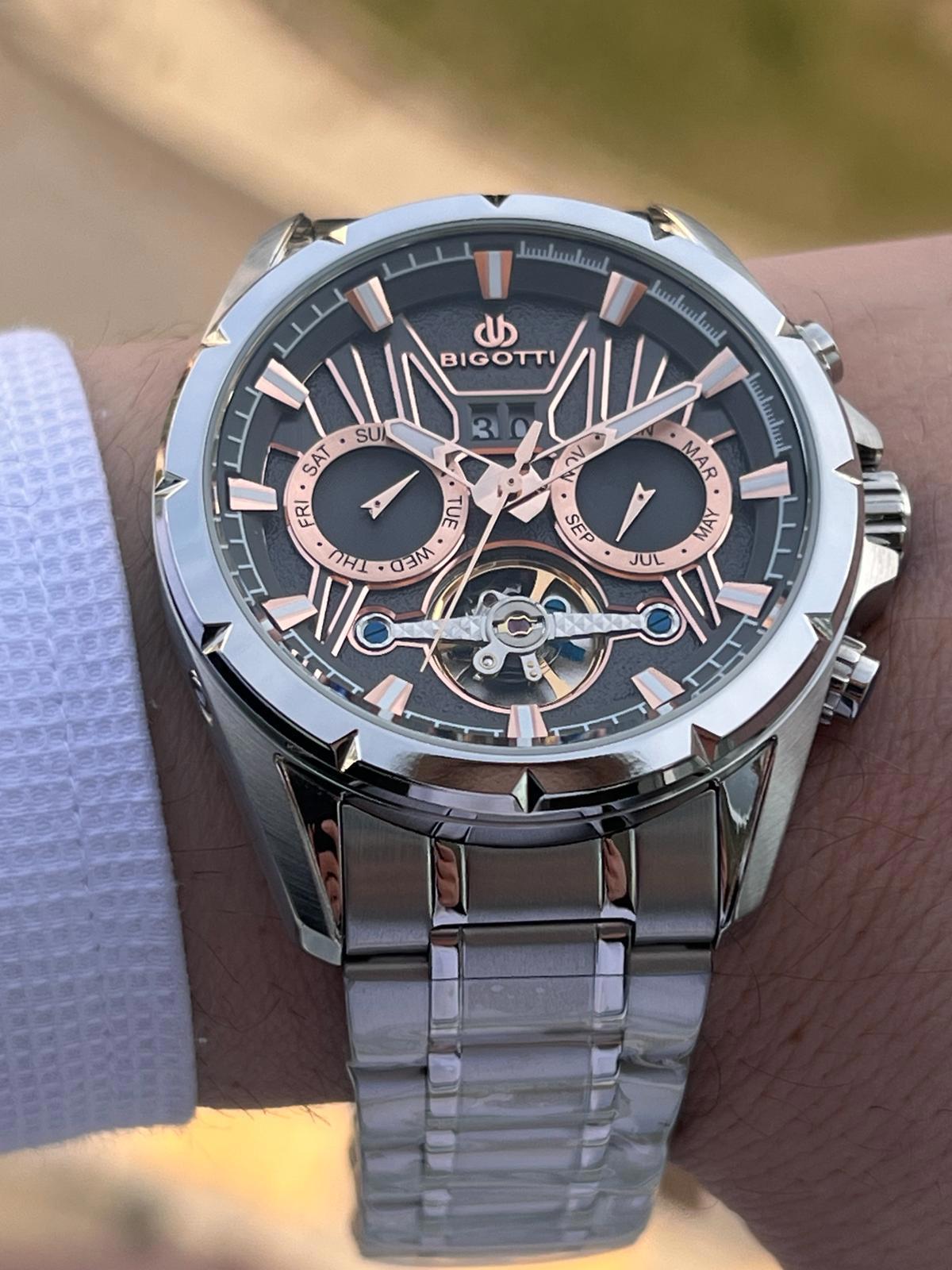 Bigotti BG.1.10597.5 Su Geçirmez Takvimli 45 mm Çelik Kordon Analog Erkek Kol Saati