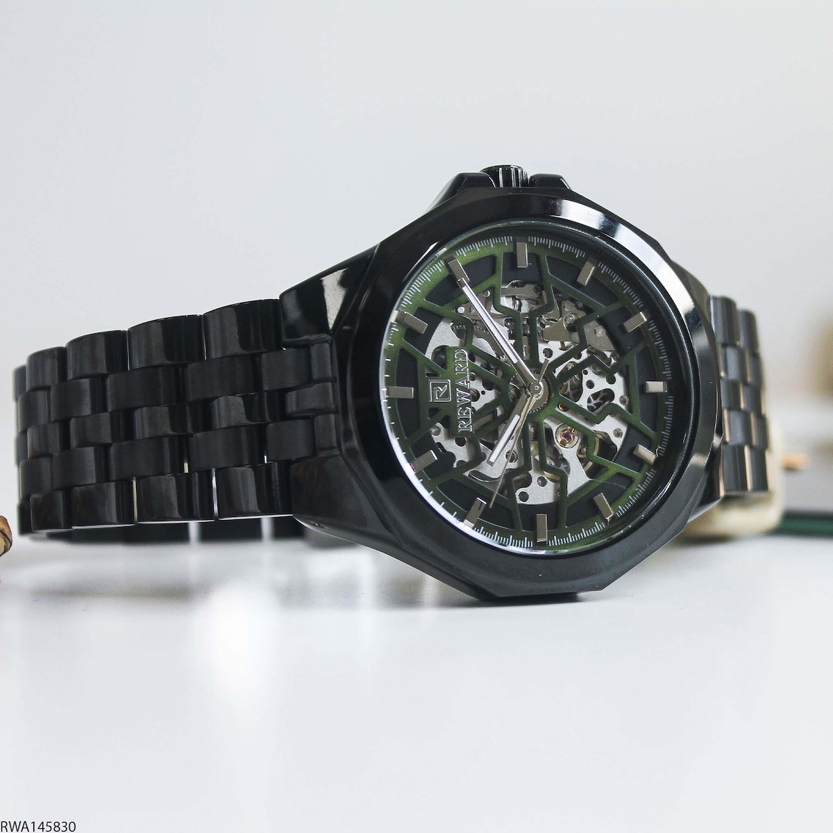 Reward RWA145830 45 mm Siyah Çelik Kordon Analog Erkek Kol Saati