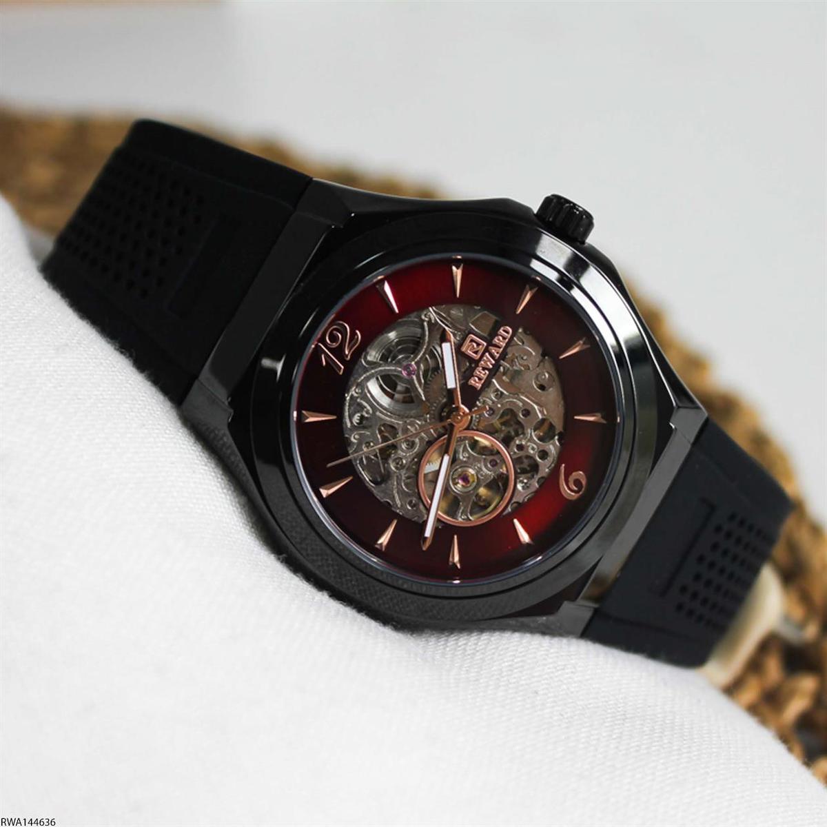 Reward RWA144636 45 mm Siyah Silikon Kordon Analog Erkek Kol Saati