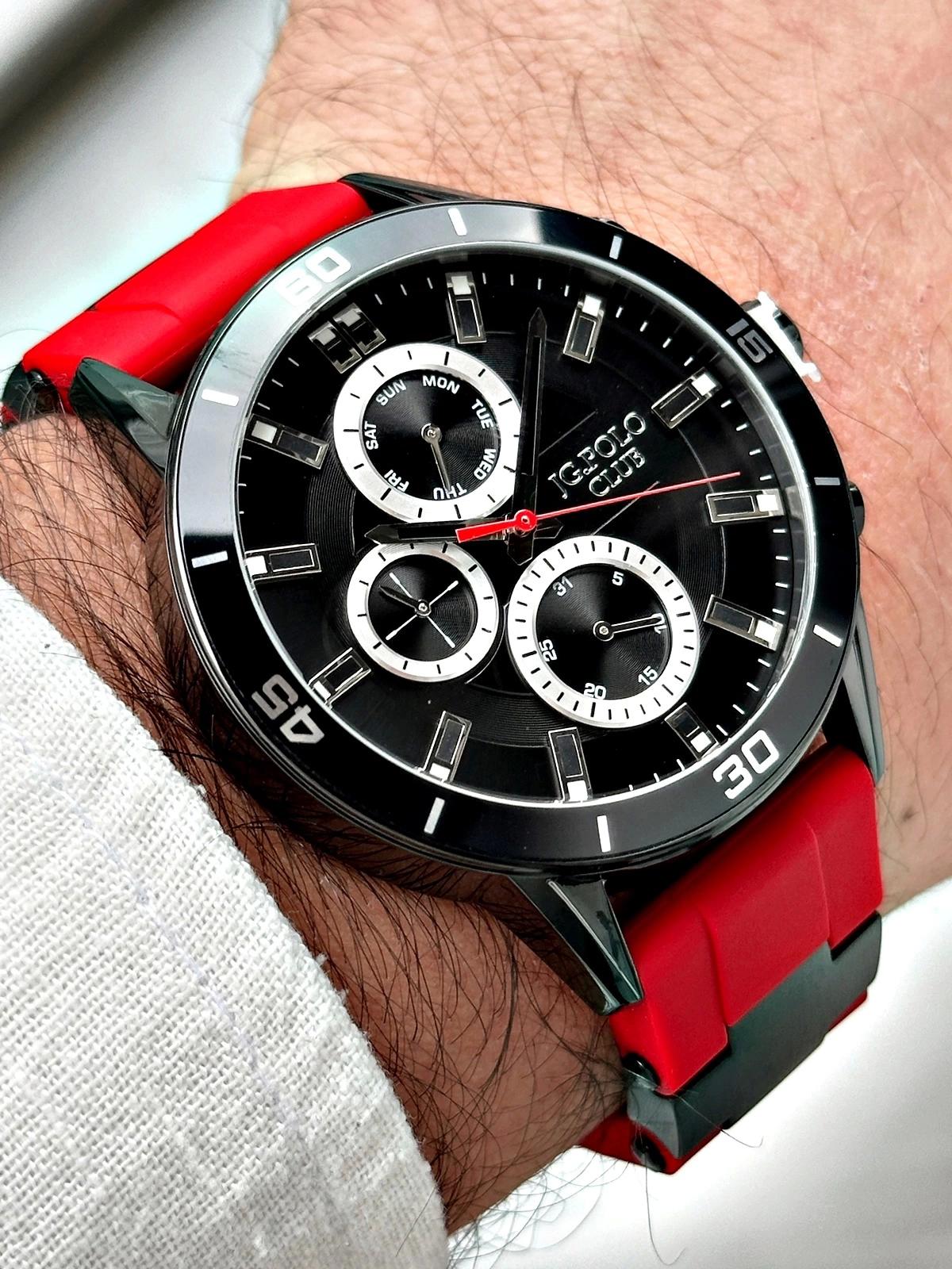 Jg. Polo Club JPC12232452504 Takvimli Kırmızı Silikon Kordon Analog Erkek Kol Saati