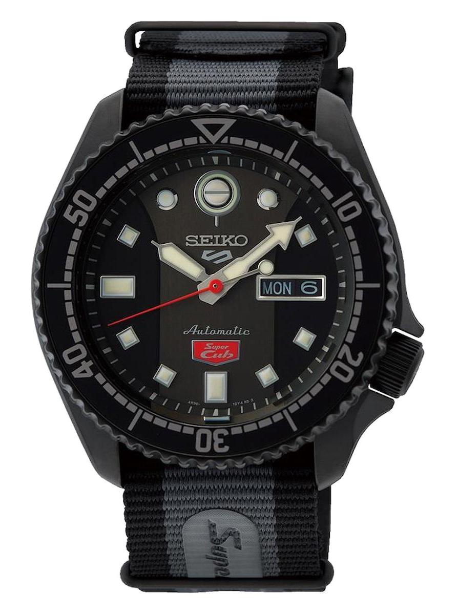 Seiko SRPJ75K1 Takvimli 42 mm Siyah Kanvas Kordon Analog Erkek Kol Saati