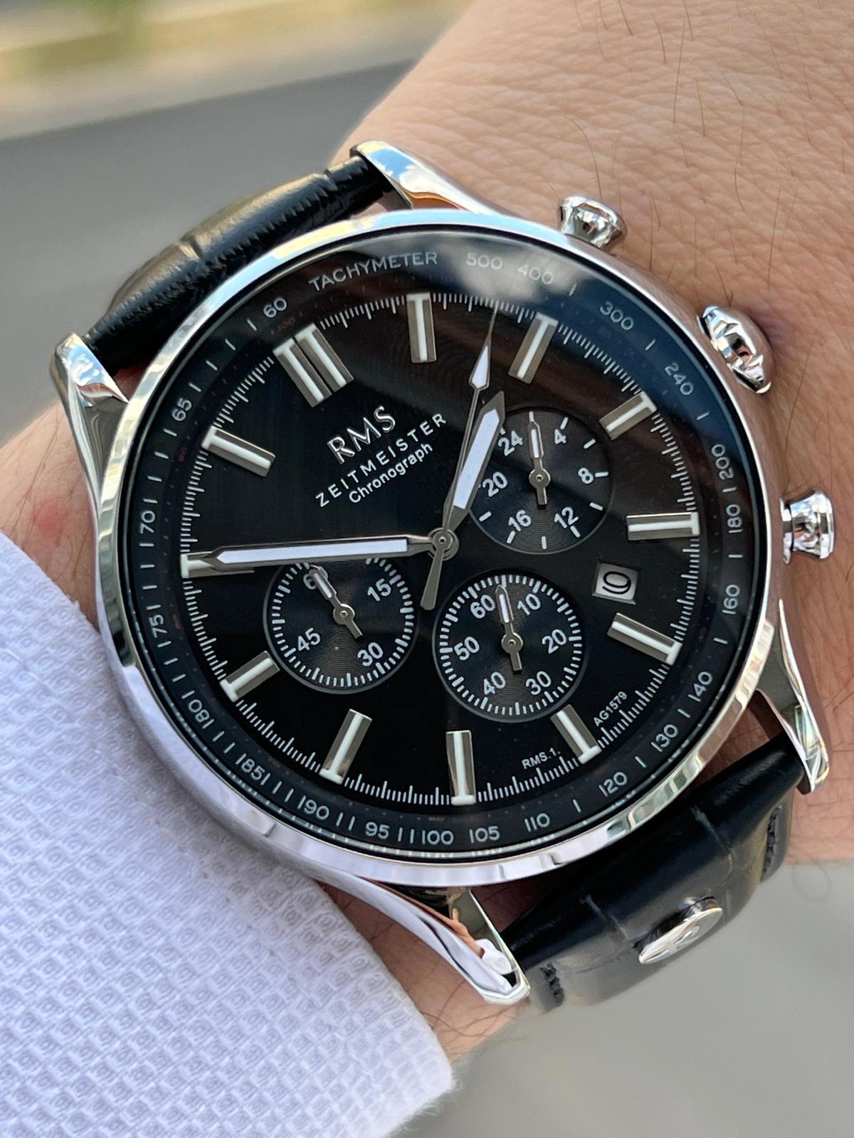 Romanson AG1578.02 Takvimli 50 mm Siyah Deri Kordon Analog Erkek Kol Saati