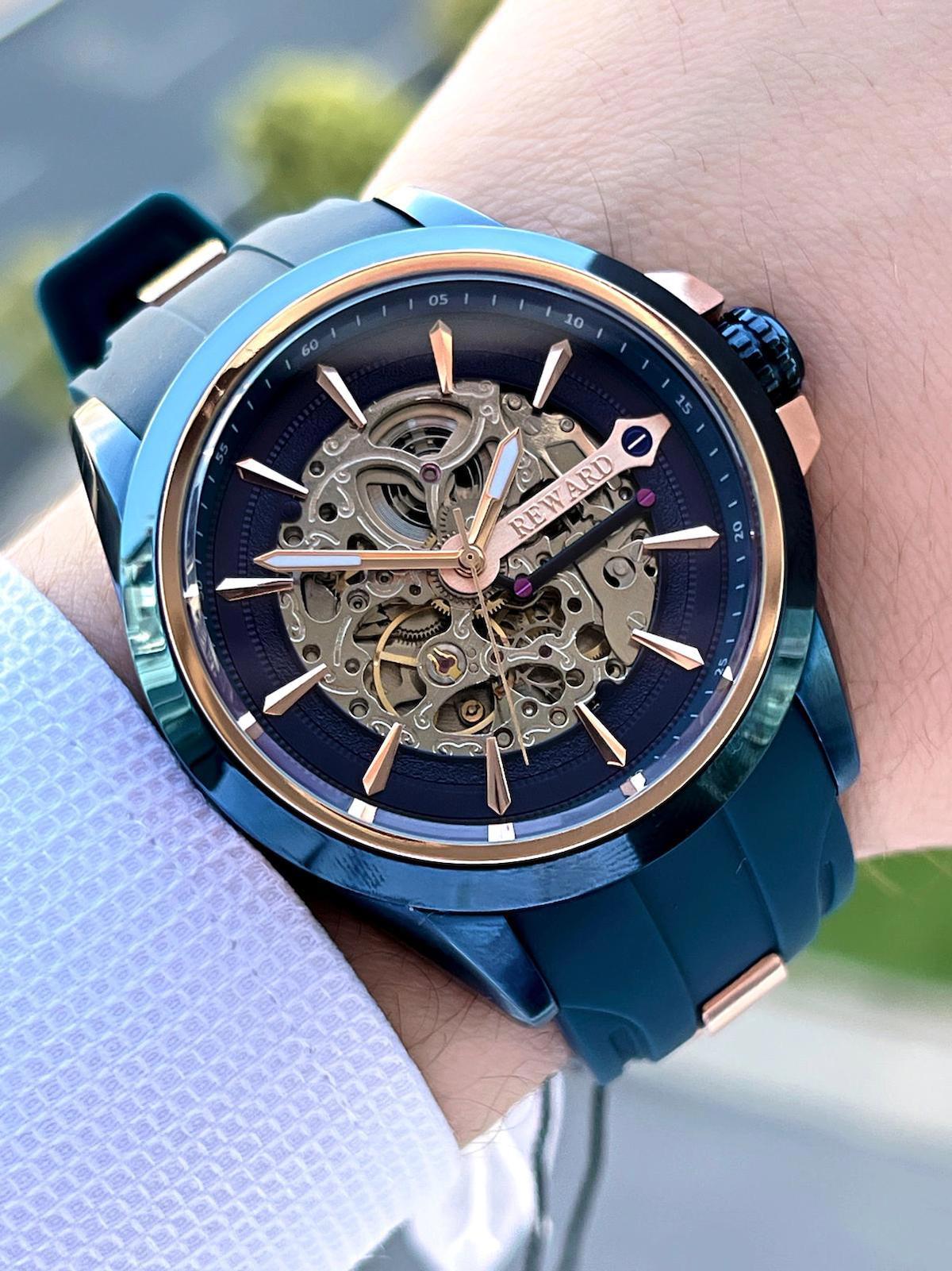 Reward EA.144602 46 mm Lacivert Silikon Kordon Analog Erkek Kol Saati