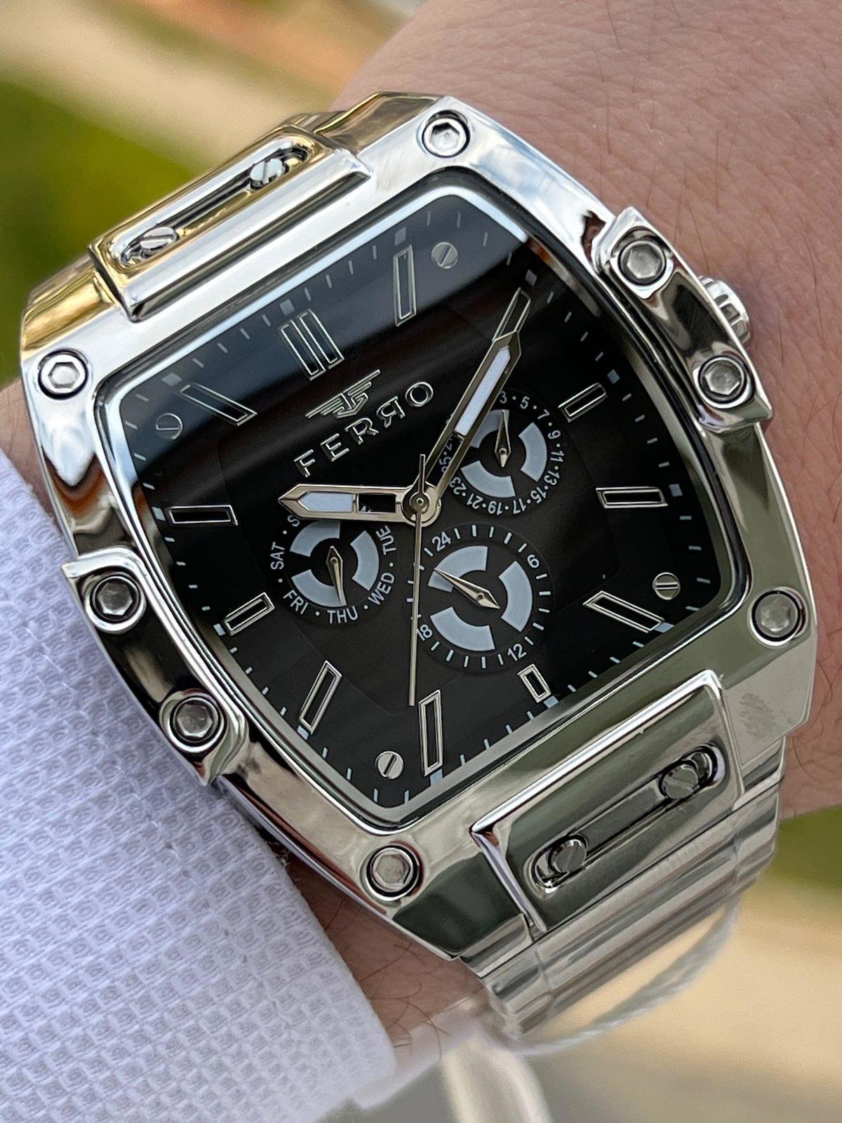 Ferro EFM11437-A2 Su Geçirmez Takvimli 44 mm Çelik Kordon Analog Erkek Kol Saati
