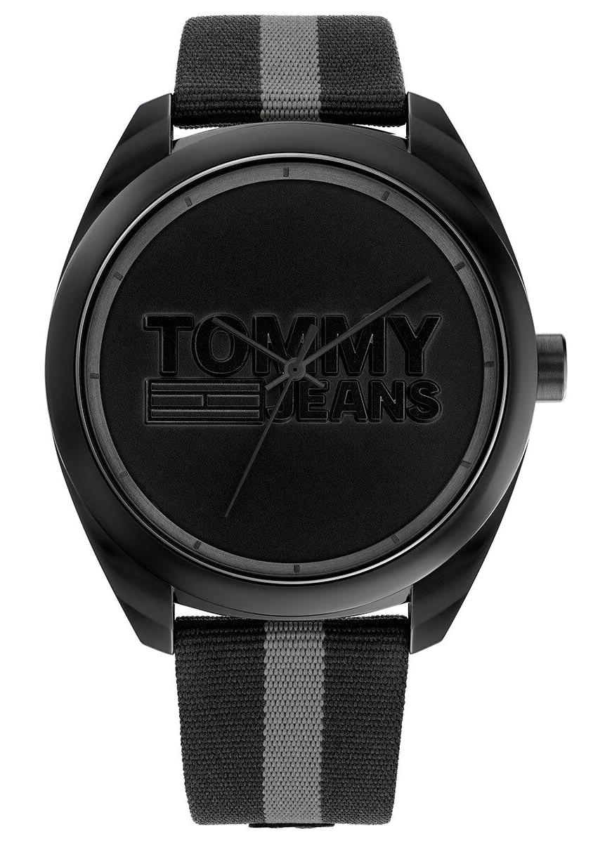 Tommy Hilfiger TH1792039 45 mm Gri-Siyah Silikon Kordon Analog Erkek Kol Saati
