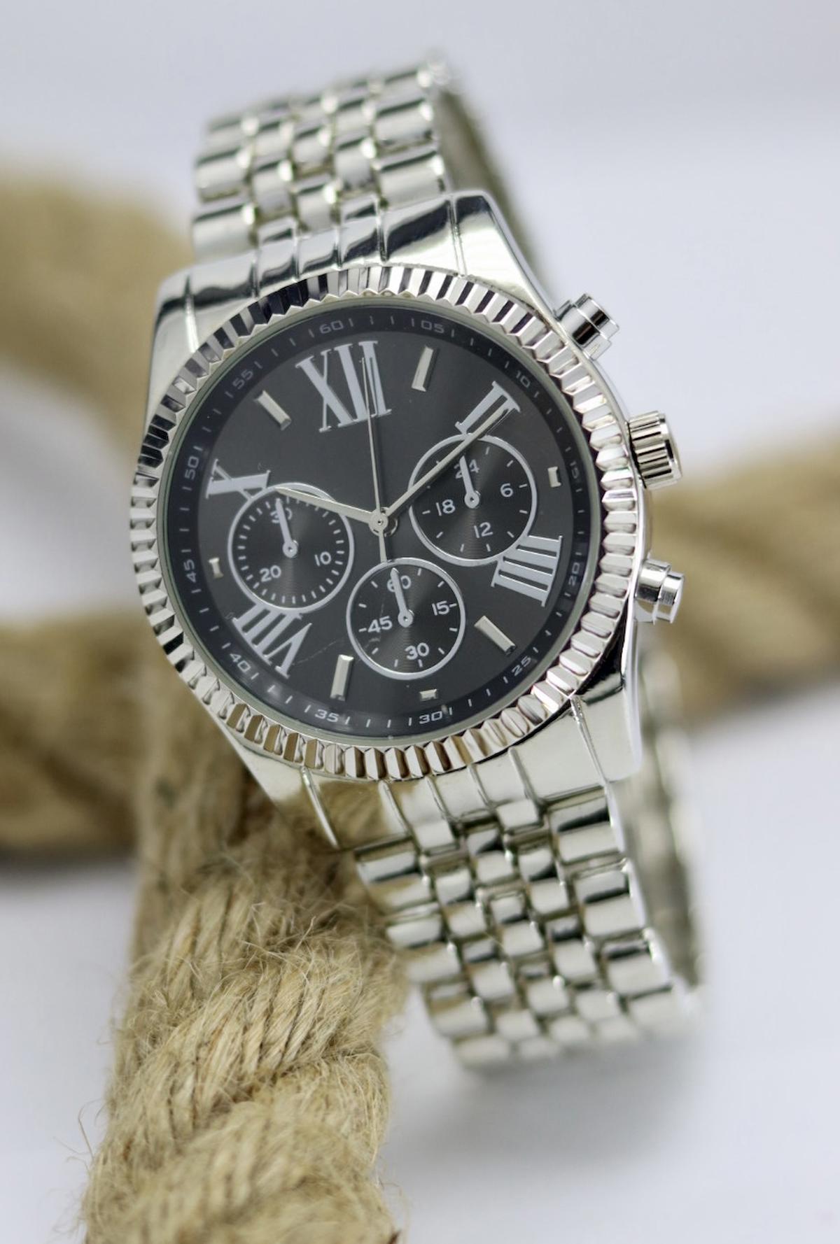 Şahmat MAT-231 Takvimli 44 mm Metal Kordon Analog Erkek Kol Saati