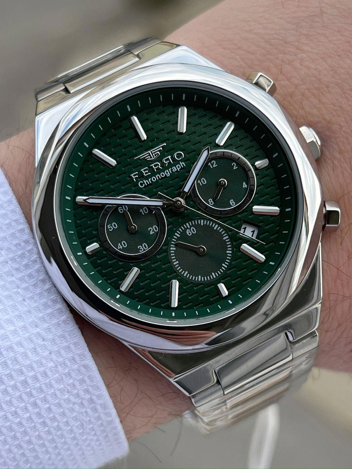 Ferro EFM31458-A6 Su Geçirmez Takvimli 44 mm Çelik Kordon Analog Erkek Kol Saati