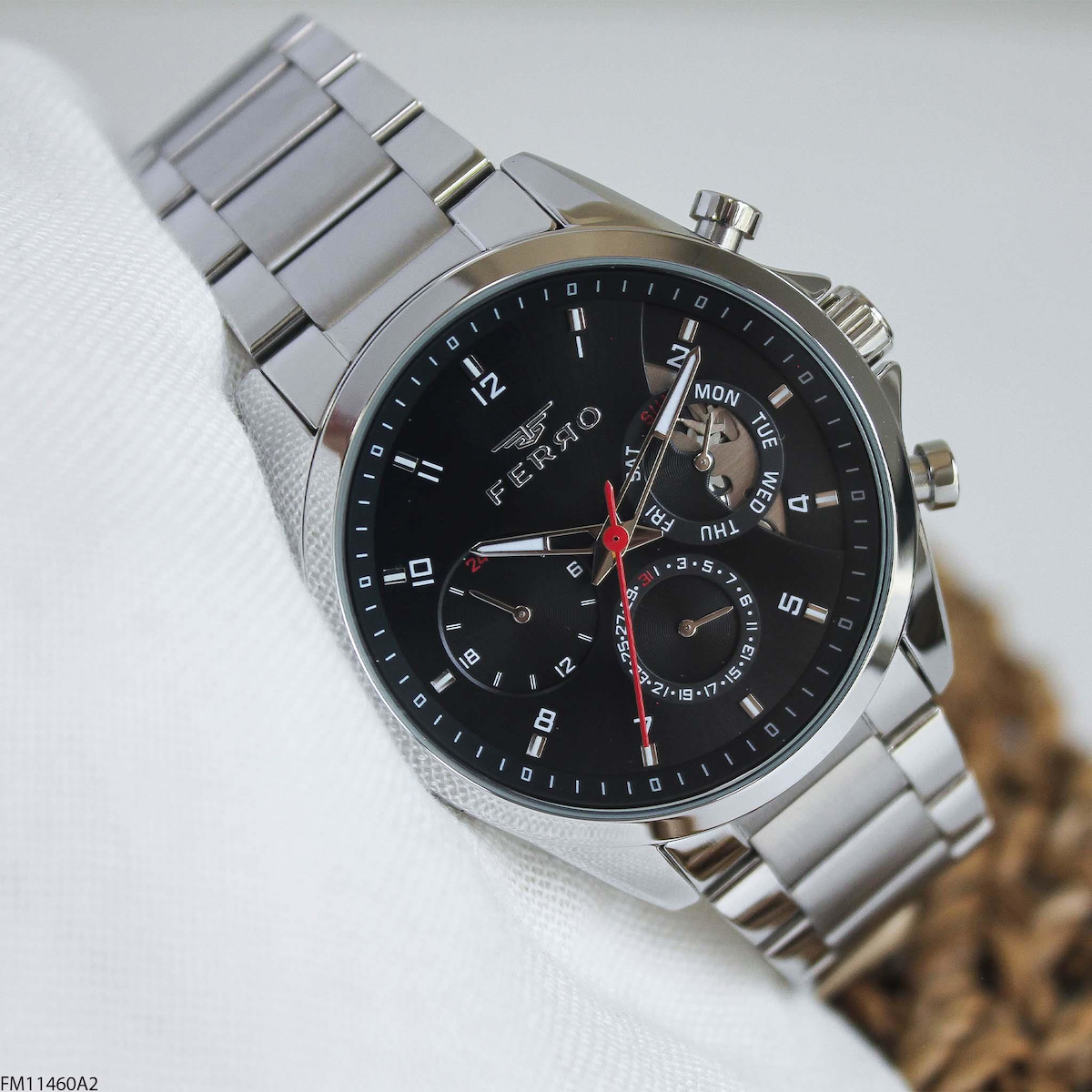 Ferro FM11460A2 Takvimli 43 mm Çelik Kordon Analog Erkek Kol Saati