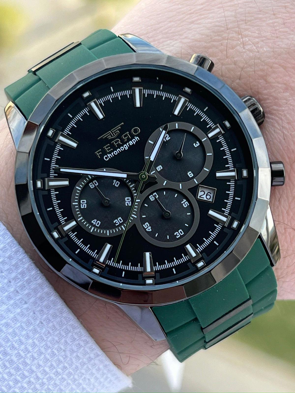 Ferro EF31360-ZJ Su Geçirmez Takvimli 44 mm Yeşil Silikon Kordon Analog Erkek Kol Saati