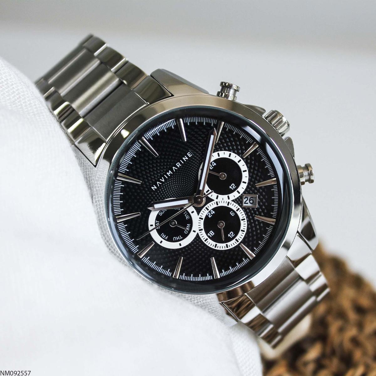 Navimarine NM092557 Takvimli 45 mm Çelik Kordon Analog Erkek Kol Saati