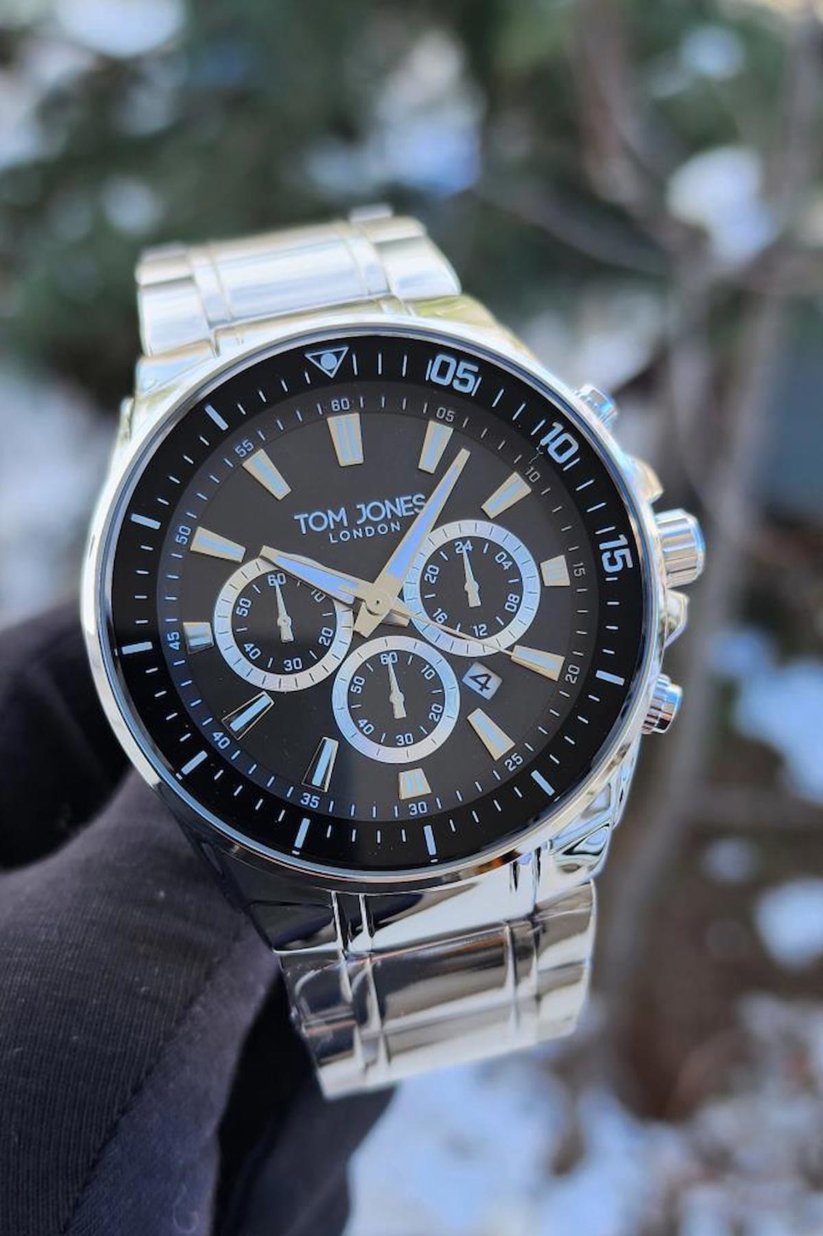 Tom Jones TJ-1276 Takvimli 44 mm Metal Kordon Analog Erkek Kol Saati
