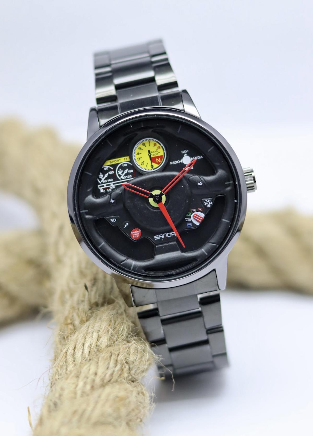 Şahmat MAT-219 Takvimli 44 mm Metal Kordon Analog Erkek Kol Saati