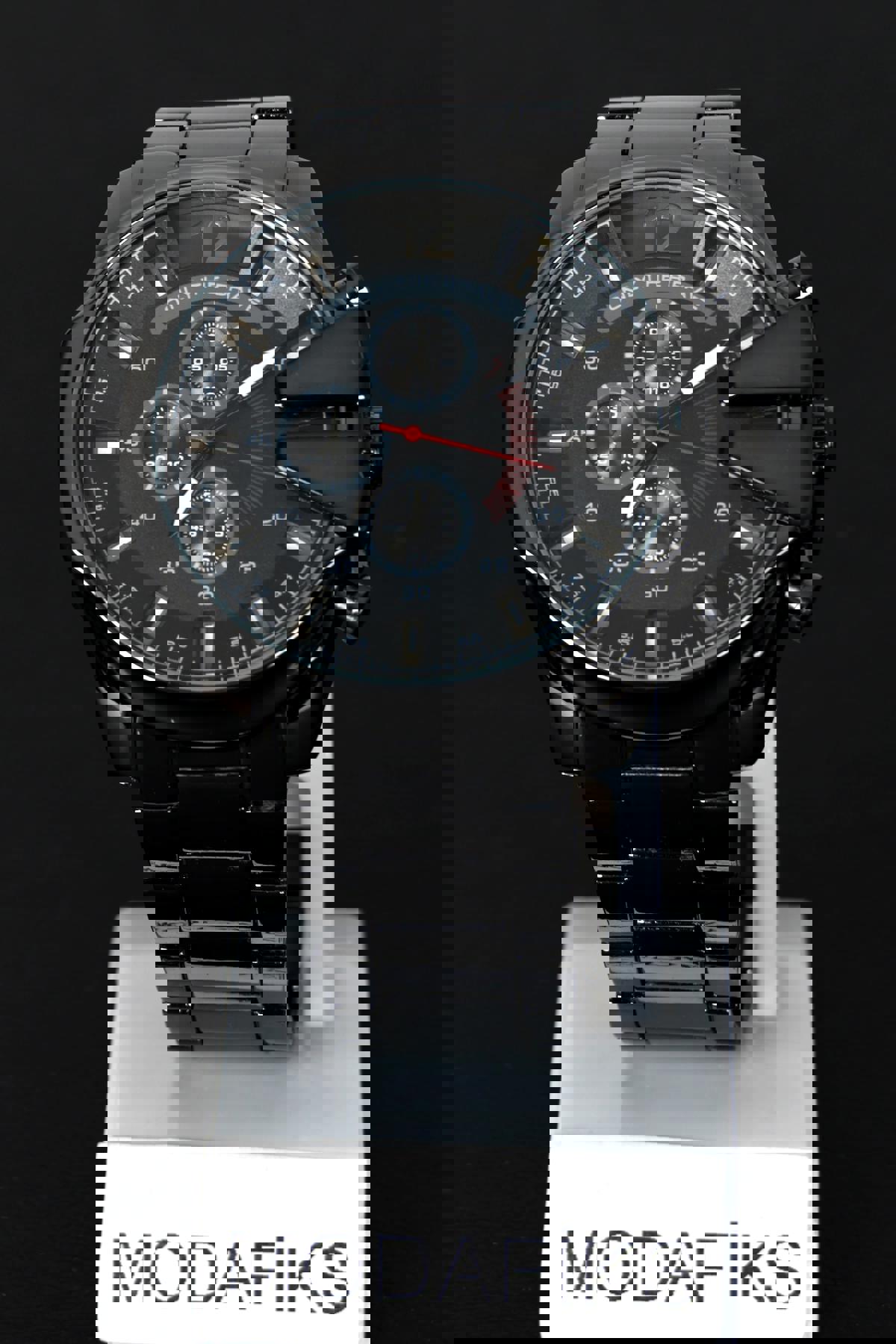 Modafiks Only & Brave Takvimli 44 mm Siyah Çelik Kordon Analog Erkek Kol Saati