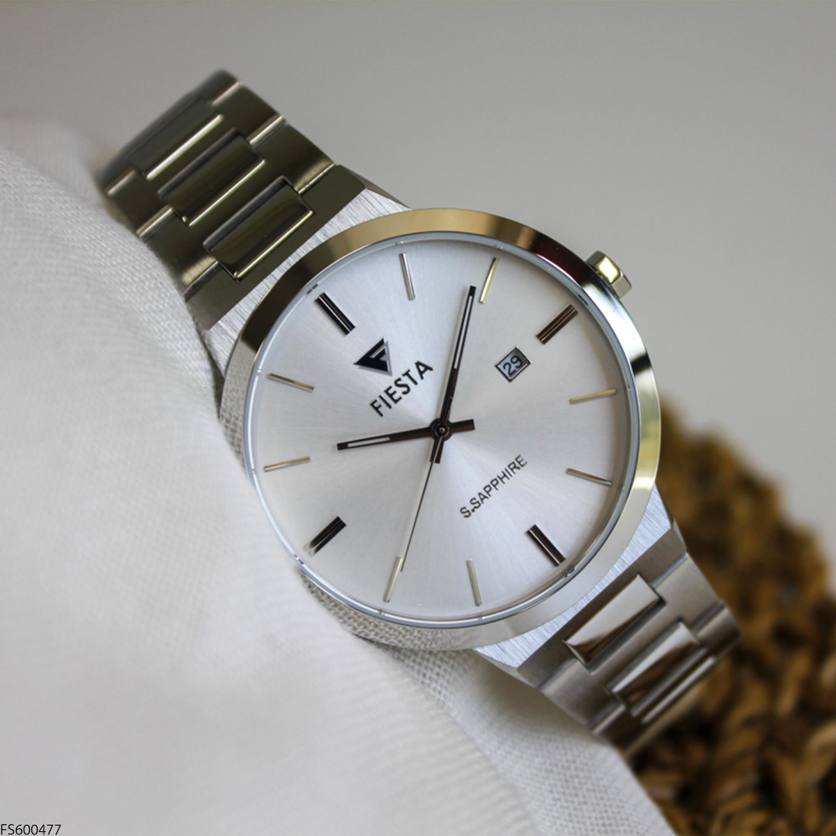 Fiesta FS600477 Takvimli 42 mm Çelik Kordon Analog Erkek Kol Saati