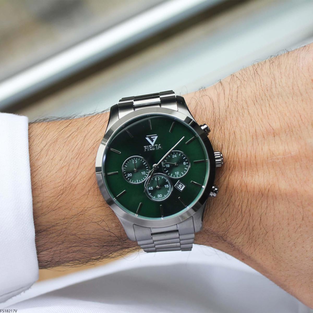 Fiesta FS18217V Takvimli 45 mm Çelik Kordon Analog Erkek Kol Saati
