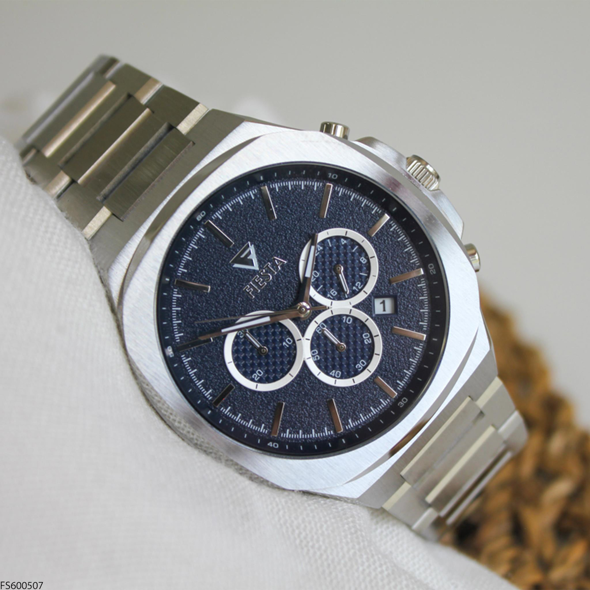 Fiesta FS600507 Takvimli 42 mm Çelik Kordon Analog Erkek Kol Saati