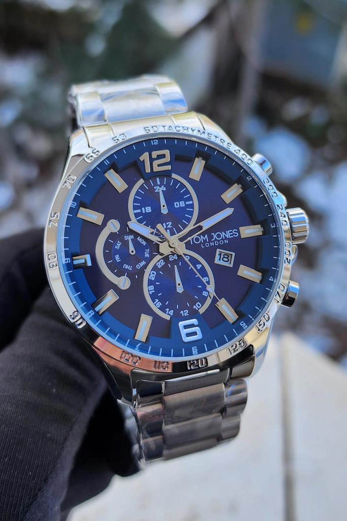 Tom Jones TJ-2290 Takvimli 44 mm Metal Kordon Analog Erkek Kol Saati