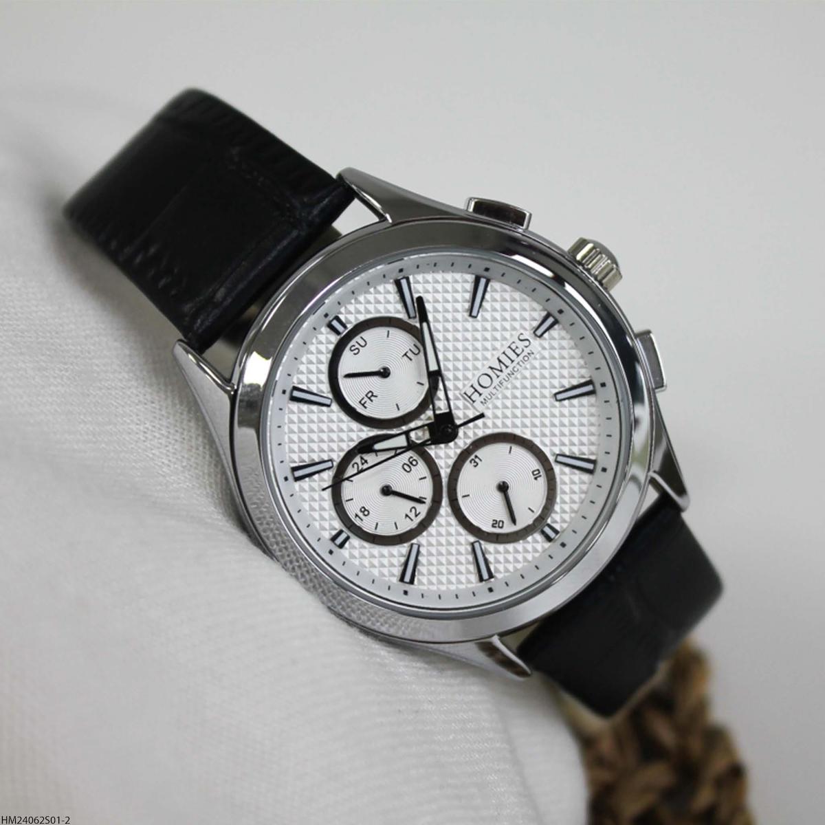 Homies HM24062S01-2 Pusulalı Takvimli 44 mm Siyah Deri Kordon Analog Erkek Kol Saati