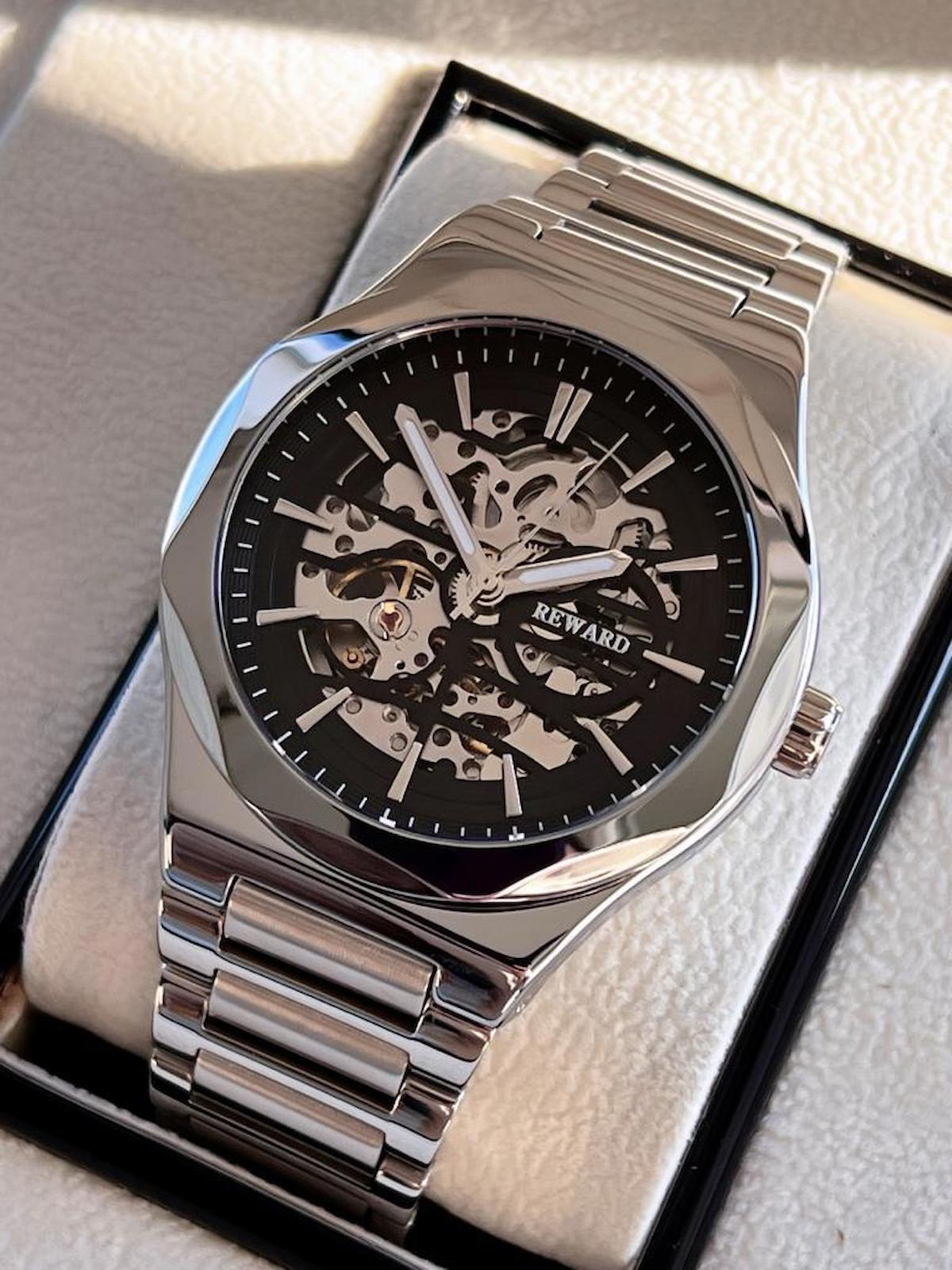 Reward RWD.03 44 mm Çelik Kordon Analog Erkek Kol Saati