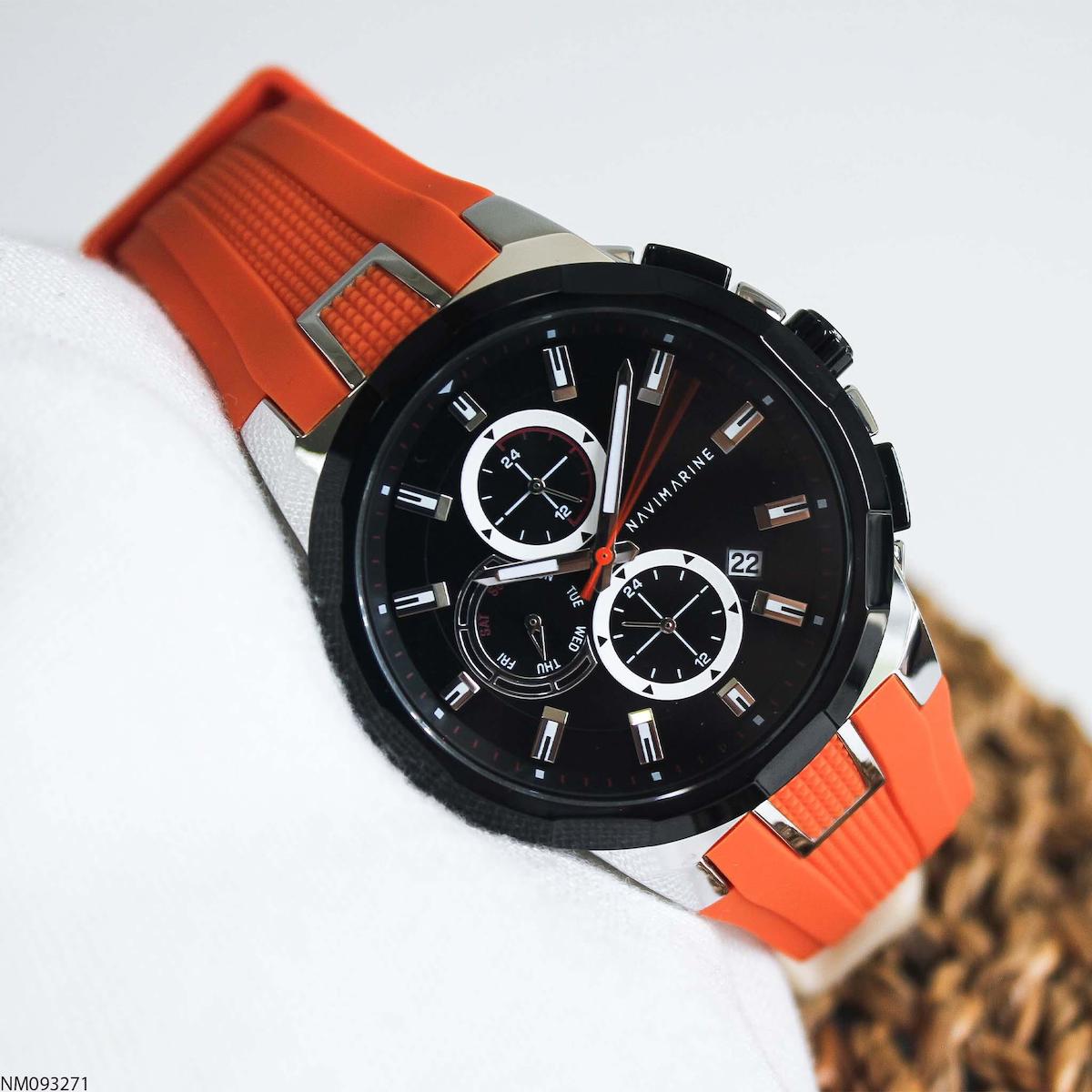 Navimarine NM093271 Takvimli 45 mm Turuncu Silikon Kordon Analog Erkek Kol Saati