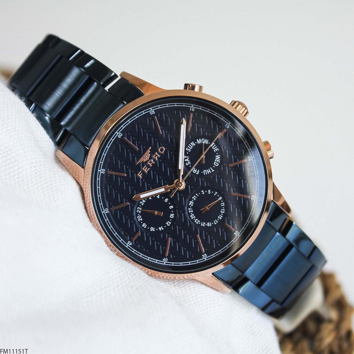 Ferro F11151T Takvimli 44 mm Lacivert Çelik Kordon Analog Erkek Kol Saati