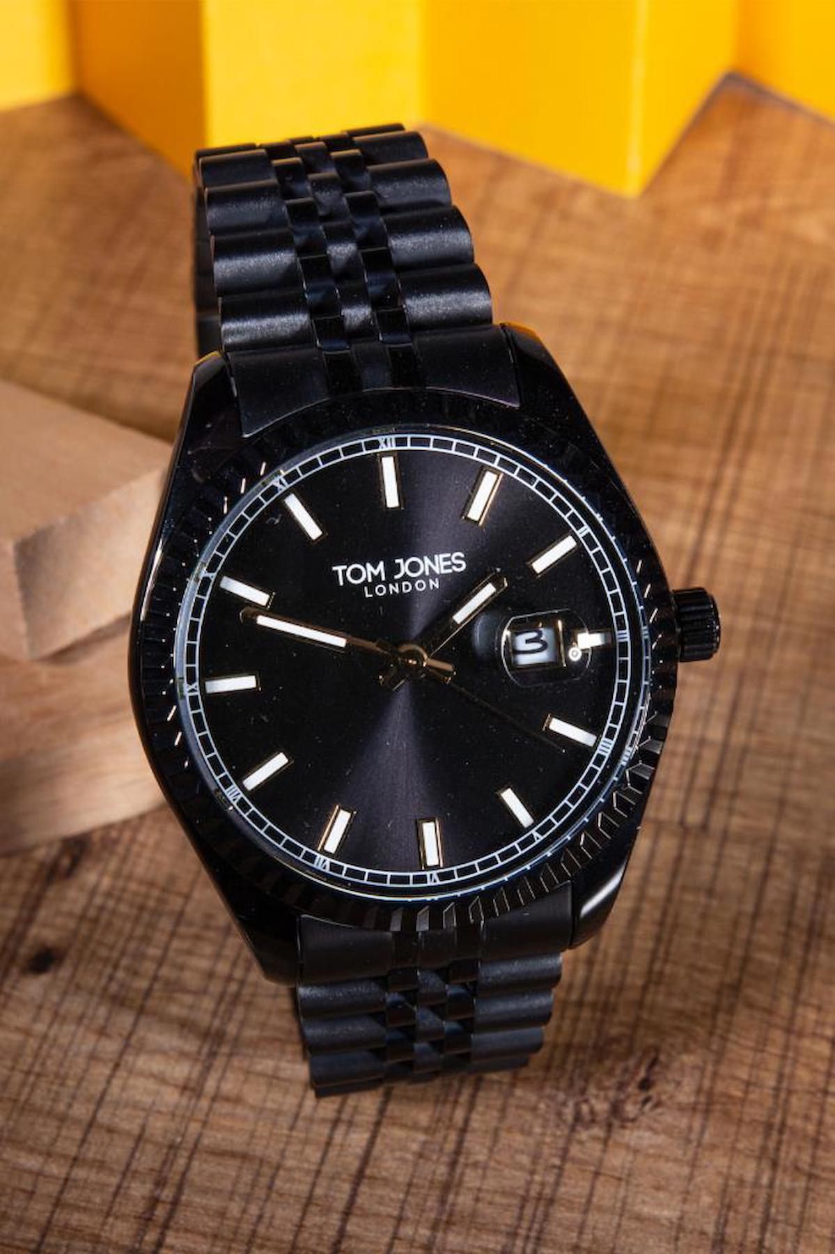 Tom Jones 145124 Takvimli 44 mm Siyah Metal Kordon Analog Erkek Kol Saati