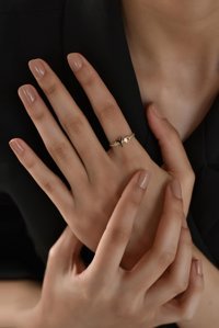 Çınar Gold Beyaz Taşlı Y Harfli 14 Ayar Altın Yüzük